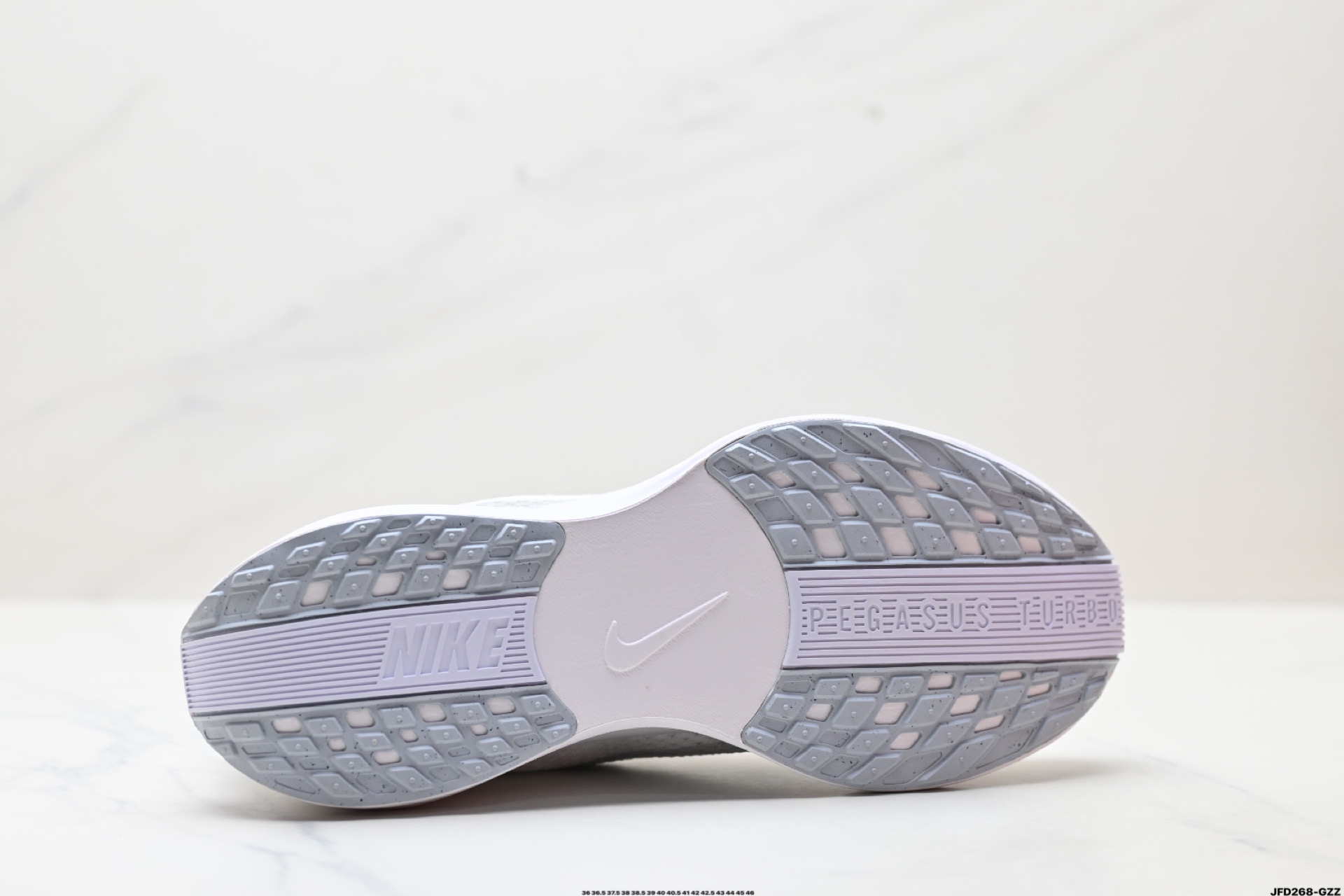 Nike Air Zoom Pegasus Plus 耐克飞马加强版系列低帮马拉松休闲运动慢跑鞋 FQ7262-102