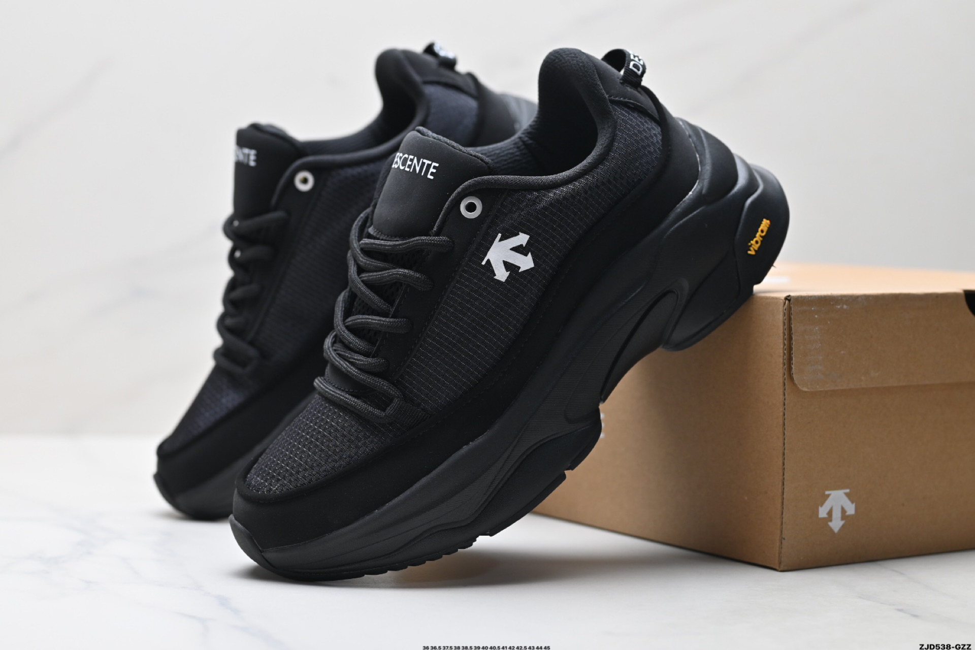 迪桑特DESCENTE DUALIS系列 生活休闲鞋 D4431LSN29-莆田鞋,莆田鞋货源,高仿鞋,高仿鞋货源,安福档口,莆田高仿鞋,莆田鞋批发,高仿鞋批发,莆田高仿运动鞋,高仿运动鞋,莆田运动鞋 迪桑特DESCENTE DUALIS系列 生活休闲鞋 D4431LSN29