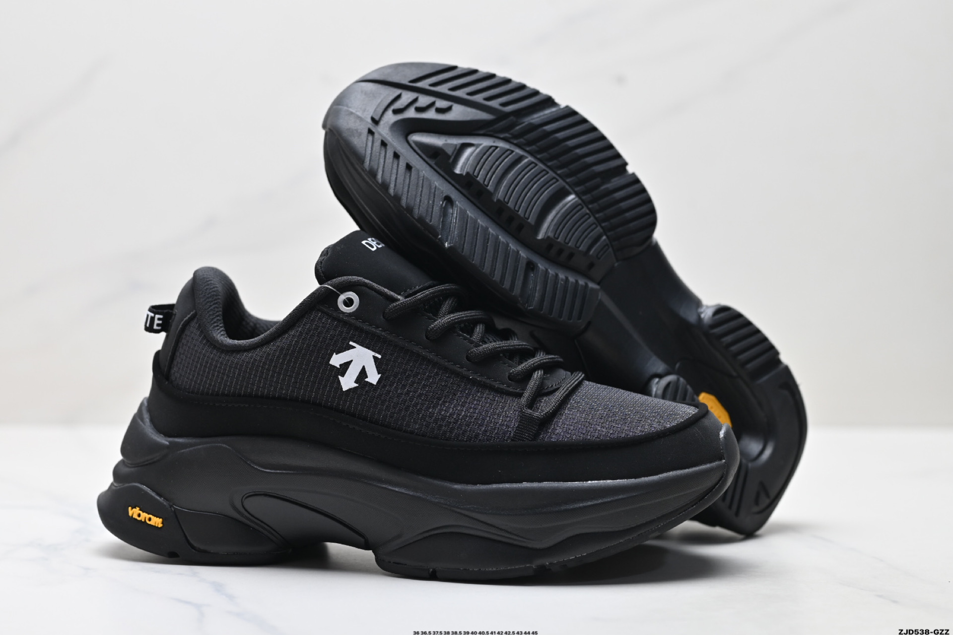 迪桑特DESCENTE DUALIS系列 生活休闲鞋 D4431LSN29-莆田鞋,莆田鞋货源,高仿鞋,高仿鞋货源,安福档口,莆田高仿鞋,莆田鞋批发,高仿鞋批发,莆田高仿运动鞋,高仿运动鞋,莆田运动鞋 迪桑特DESCENTE DUALIS系列 生活休闲鞋 D4431LSN29