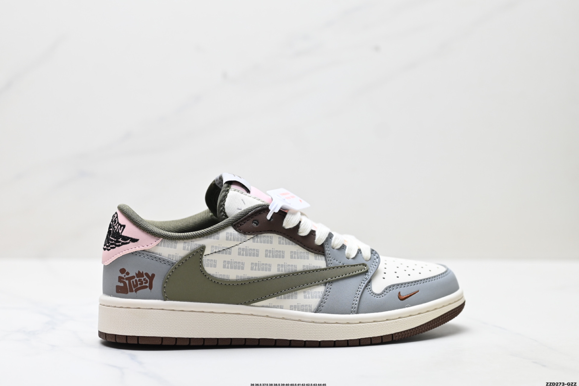Nike Air Jordan 1 x Travis Scott AJ1倒勾 乔一倒钩 ‘DIY’定制 耐克 低帮文化篮球鞋 XD0798-303