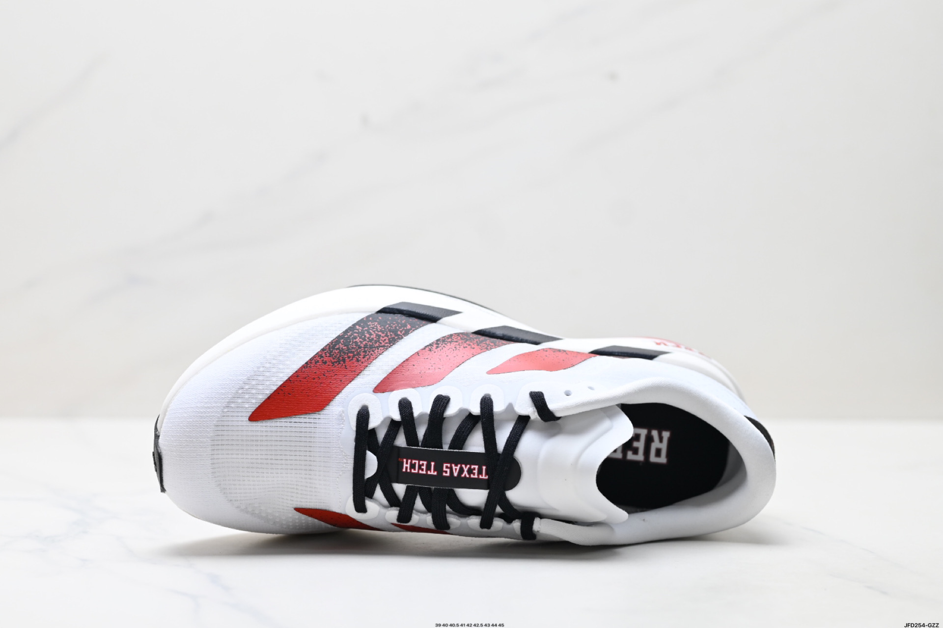 Adidas Adizero Evo SL: Comodidad, Estilo y Rendimiento en Cada Paso 3 i1750524360433 5412 0 1