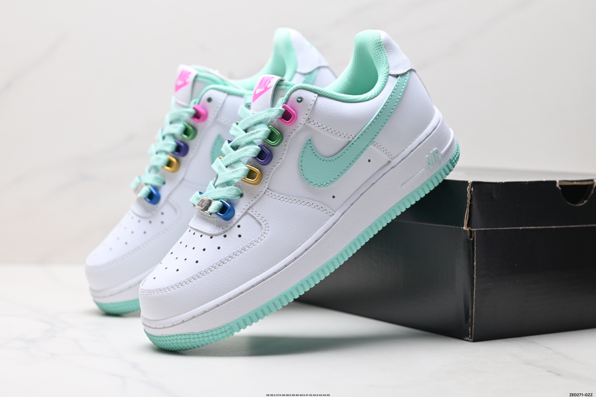Nike Air Force 1 '07: Estilo Clásico con un Toque Moderno 9 i1750524574797 2364 0 7