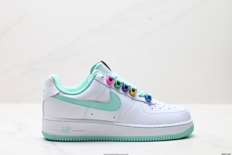 Nike Air Force 1 '07: Estilo Clásico con un Toque Moderno 16 Nike Air Force 1 ’07: Estilo Clásico con un Toque Moderno