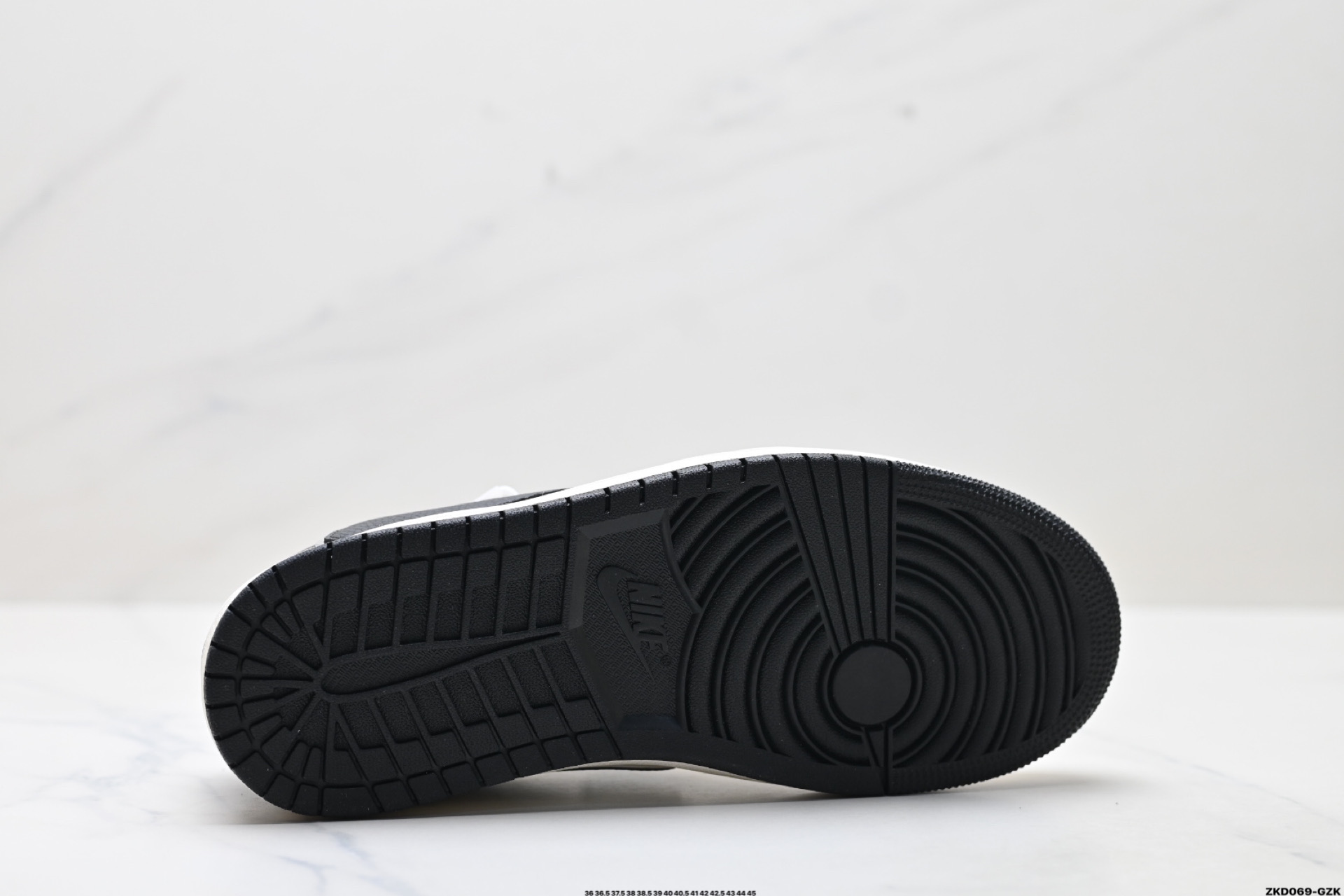 280 Nike Air Jordan 1 x Travis Scott AJ1倒勾 乔一倒钩 ‘DIY’定制 耐克 低帮文化篮球鞋 ST5696-261