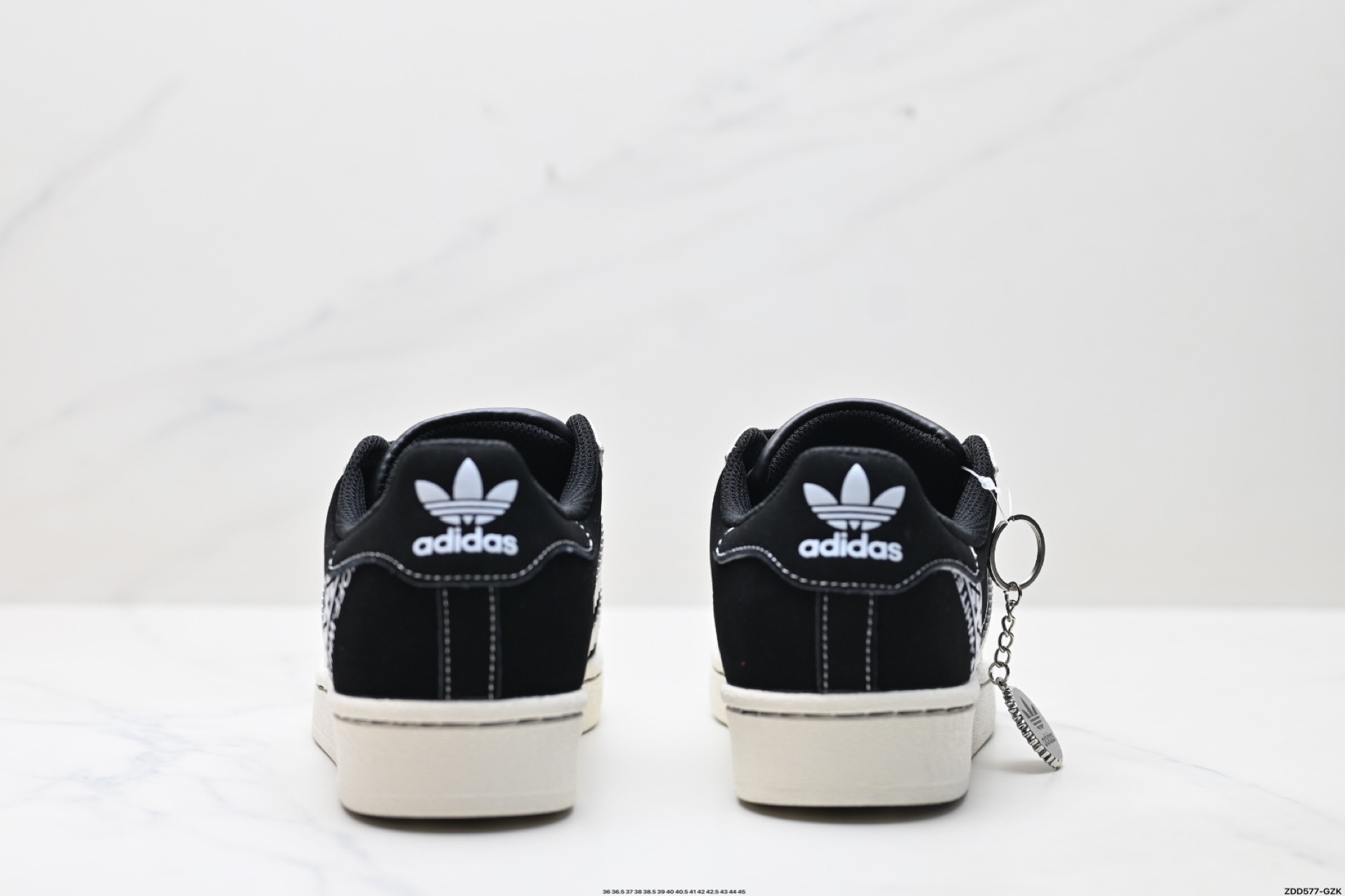 240 Adidas Originals Superstar 阿迪达斯 三叶草 贝壳头’DIY’系列低帮经典百搭休闲运动板鞋 AD8019