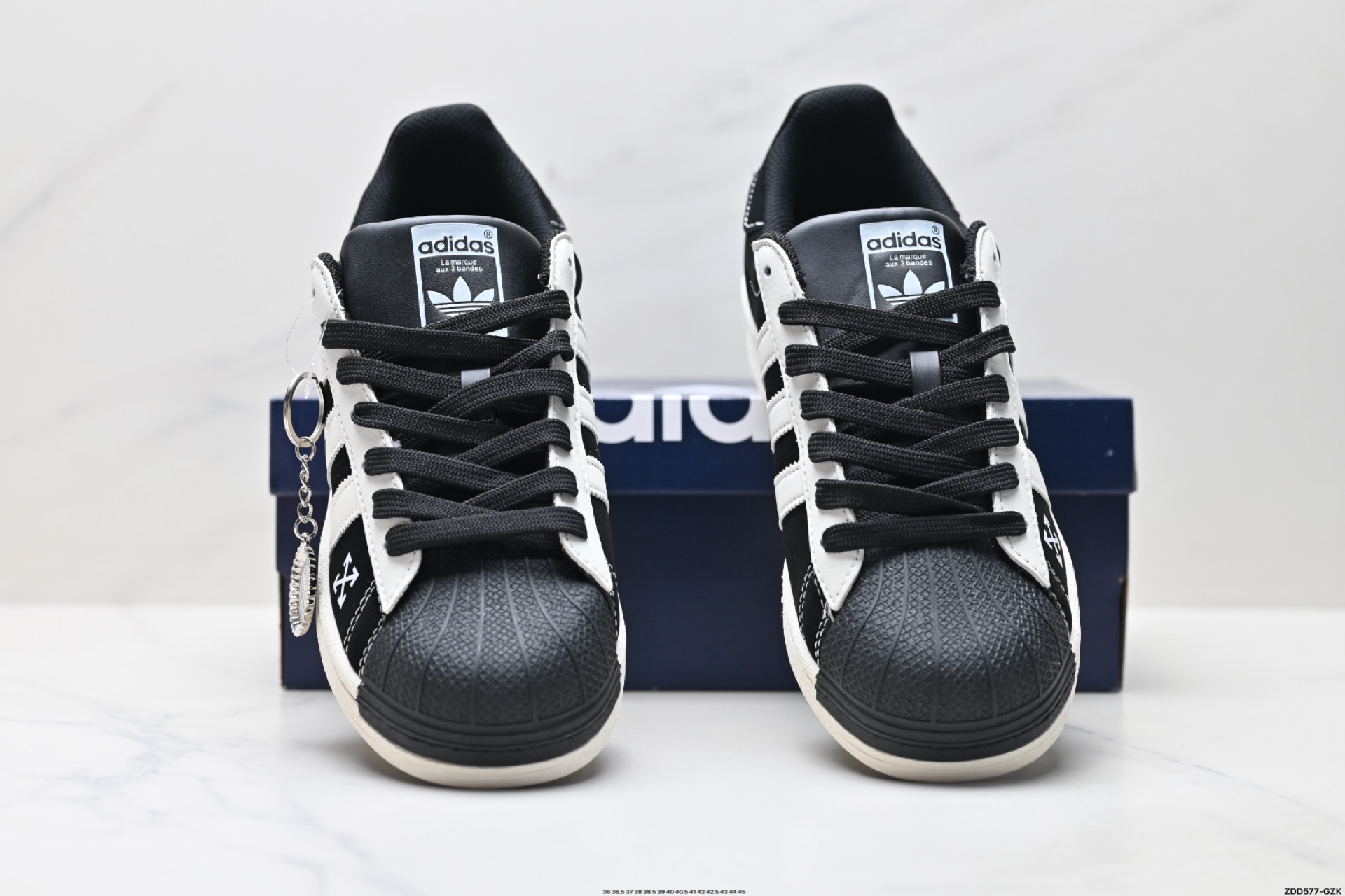 240 Adidas Originals Superstar 阿迪达斯 三叶草 贝壳头’DIY’系列低帮经典百搭休闲运动板鞋 AD8019