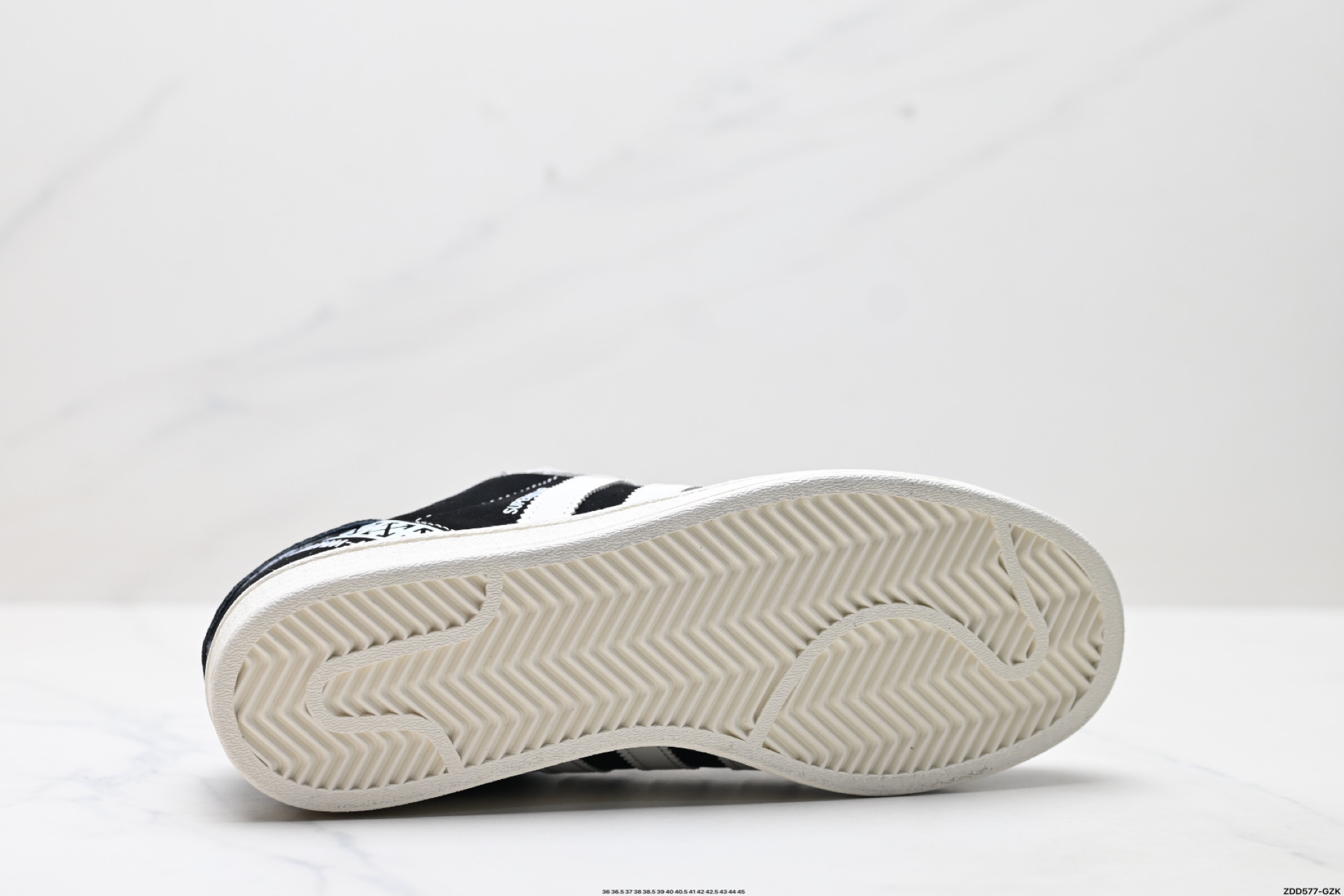 240 Adidas Originals Superstar 阿迪达斯 三叶草 贝壳头’DIY’系列低帮经典百搭休闲运动板鞋 AD8019