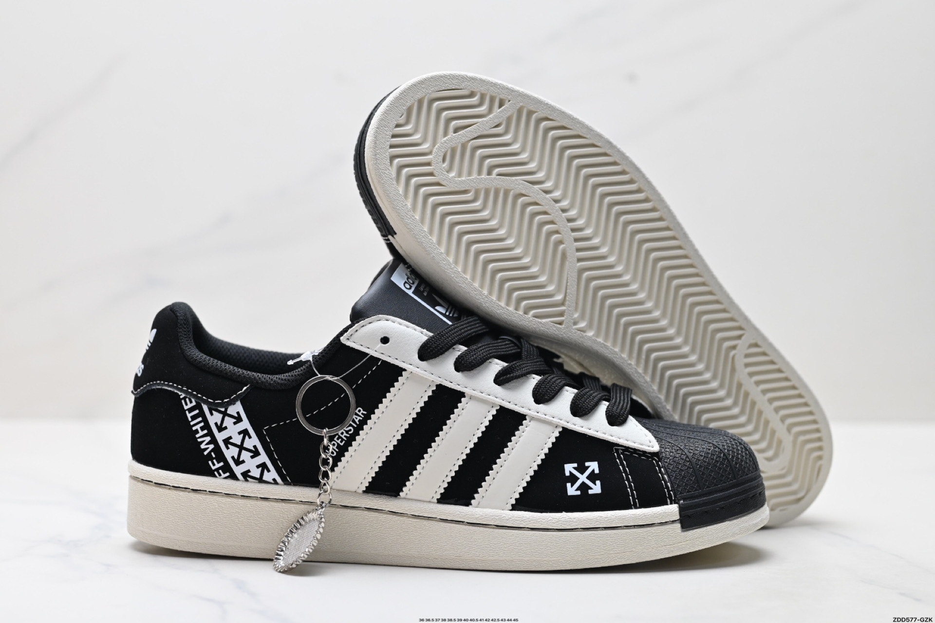240 Adidas Originals Superstar 阿迪达斯 三叶草 贝壳头’DIY’系列低帮经典百搭休闲运动板鞋 AD8019