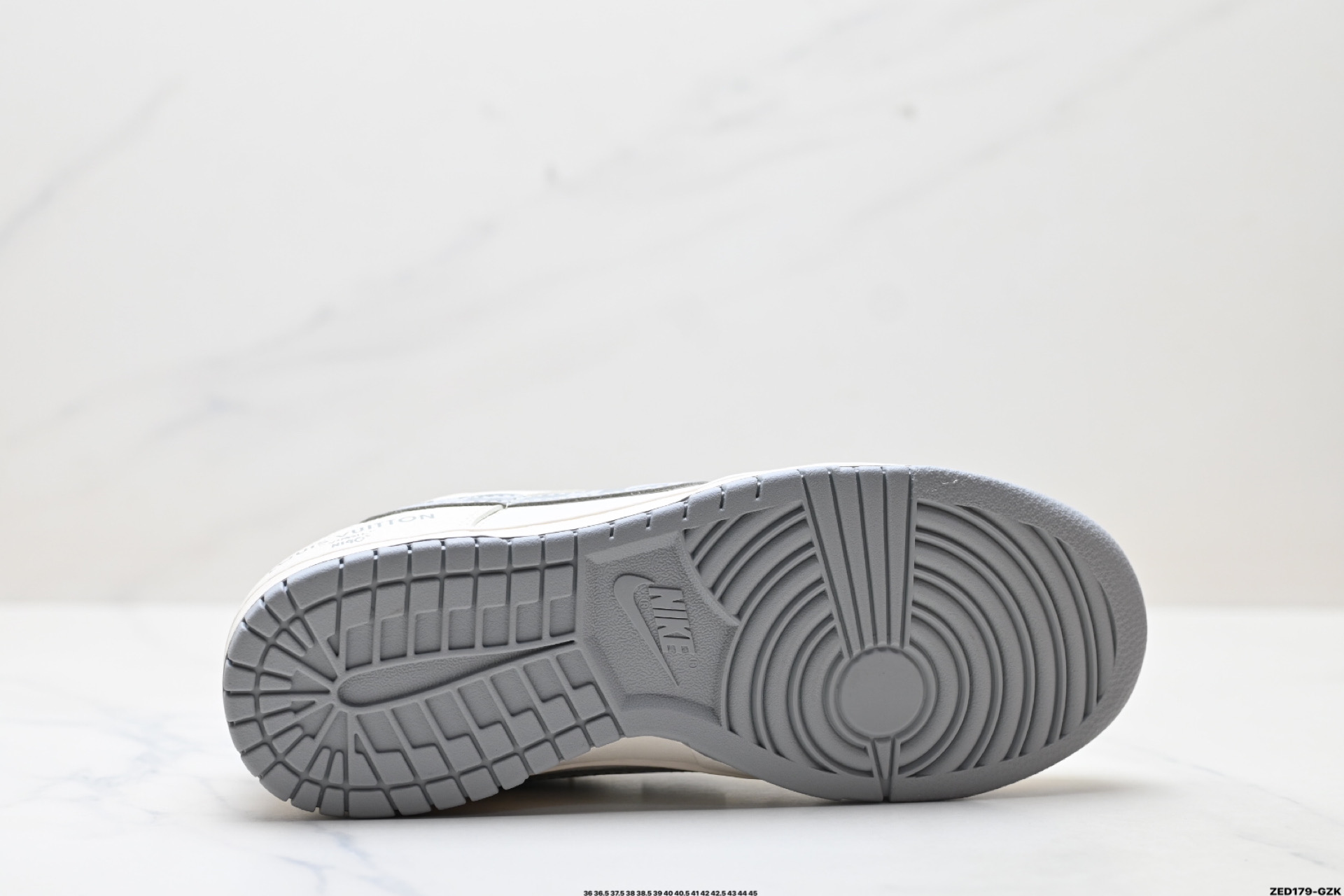 270 Nike Dunk Low Retro ‘DIY高端定制’耐克 低帮休闲运动板鞋 JP1668-014