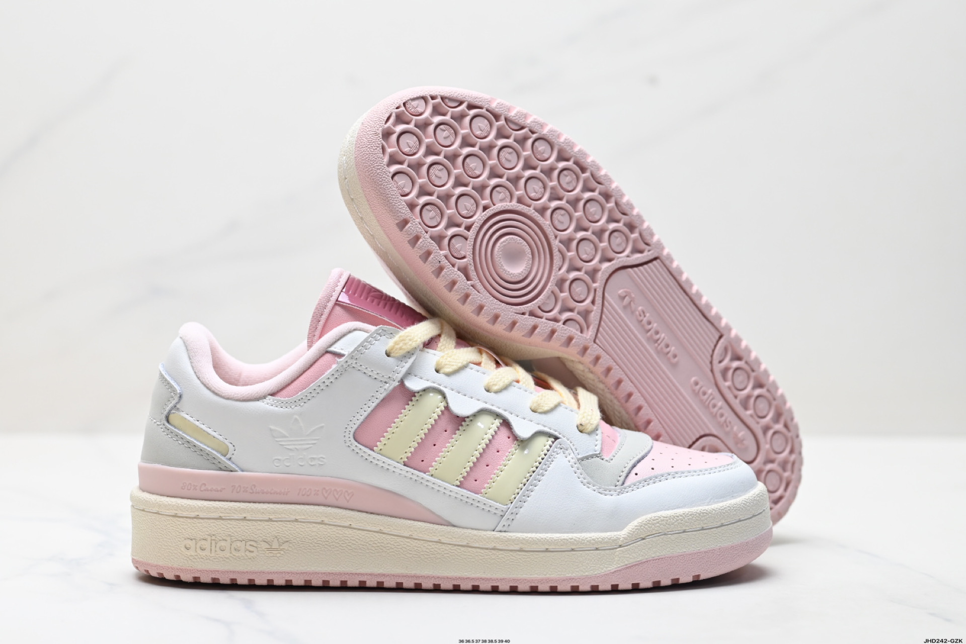 200 Adidas Forum LOW CL三叶草低邦 经典魔术贴复古板鞋 男女潮流头层皮休闲鞋 JR8032-Chinese UA Cheap High Quatity Brand Clothes Bags handbags Sneakers wholesale wholesaler seller from China Factory suppliers Fashion Clothing Shoes best Quality Beautiful Price 200 Adidas Forum LOW CL三叶草低邦 经典魔术贴复古板鞋 男女潮流头层皮休闲鞋 JR8032