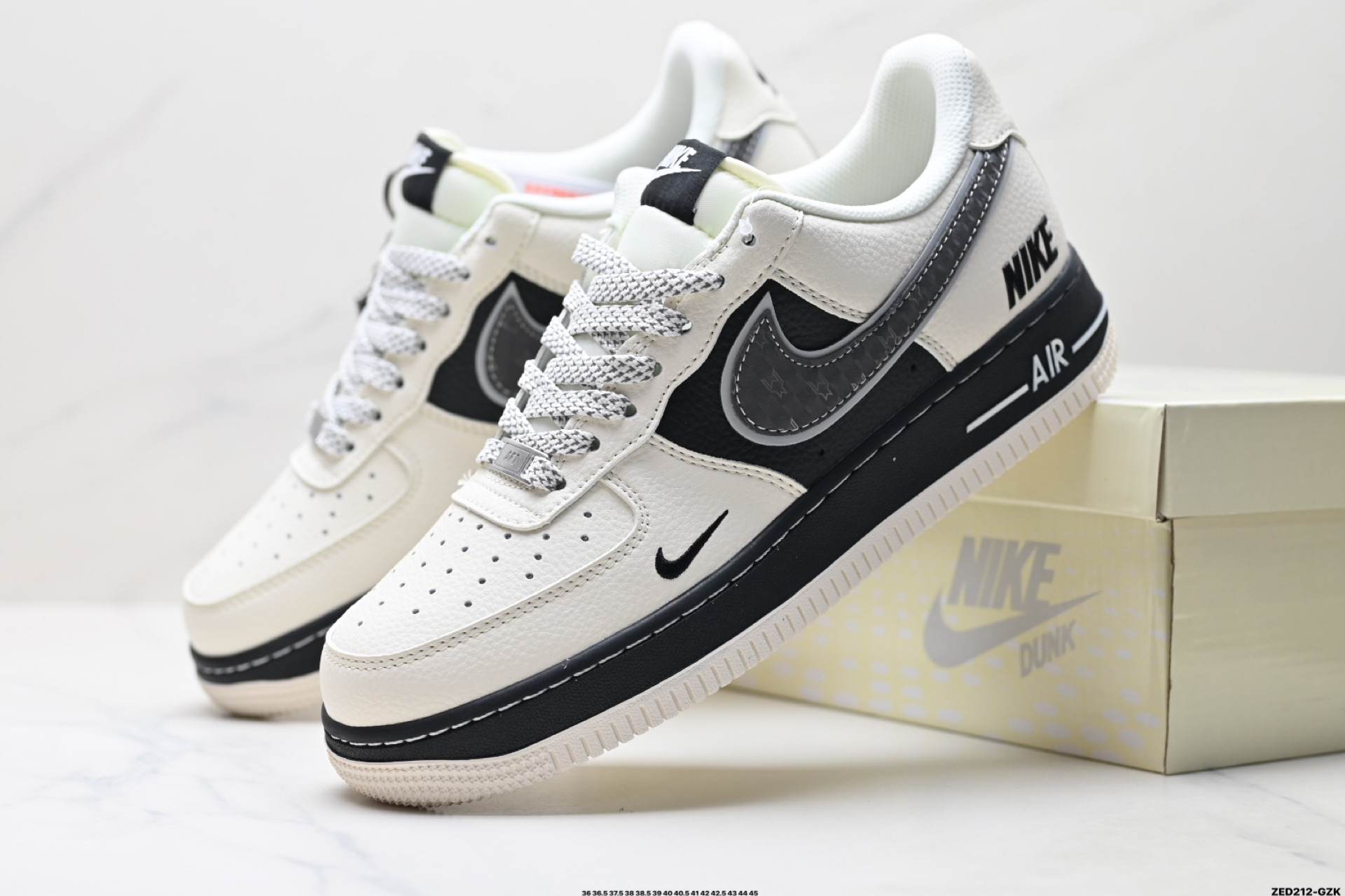 270 NIKE AIR FORCE 1‘07 LV8 XX3168-206