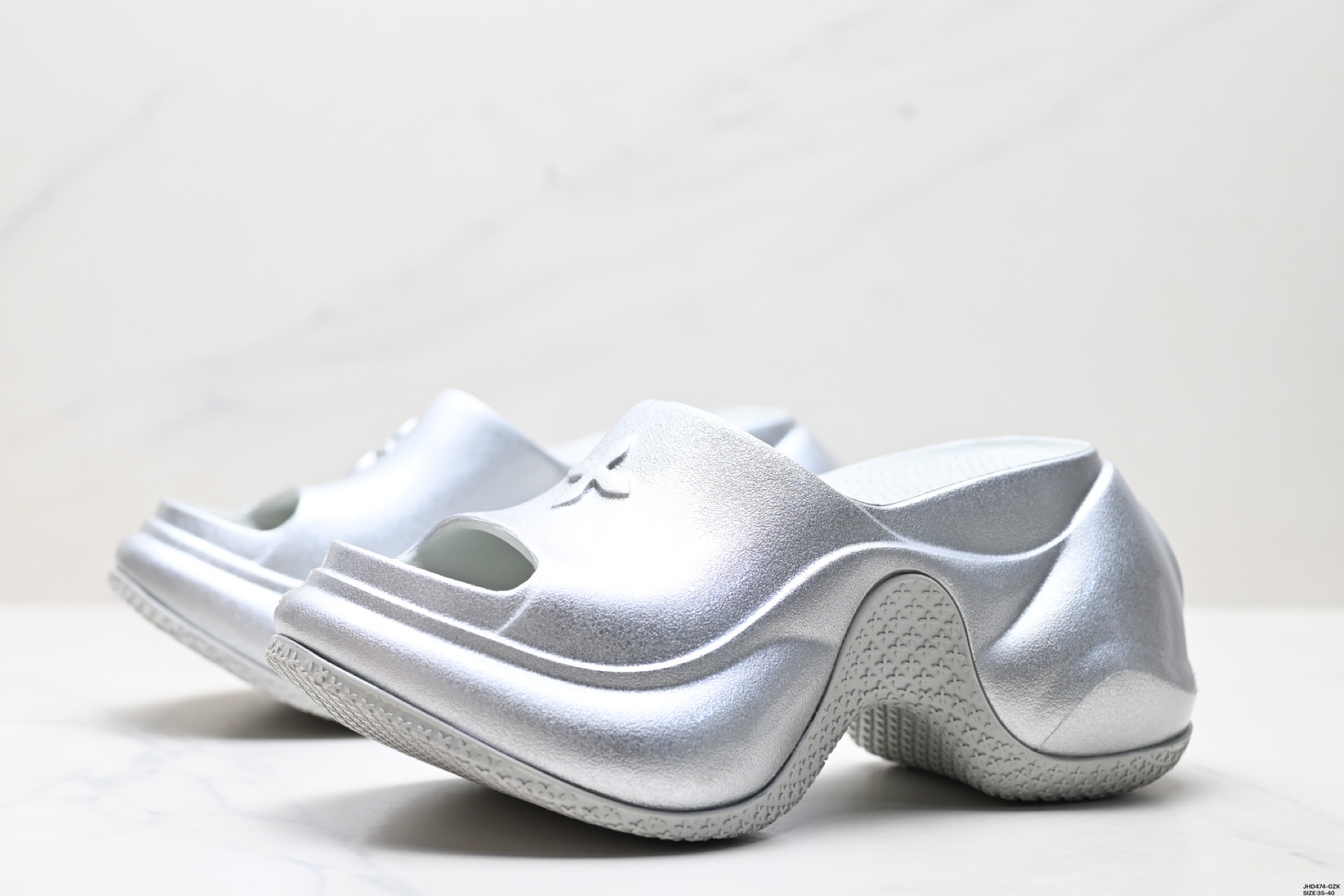 200 SMFK Compass 厚底增高运动休闲拖鞋-Chinese UA Cheap High Quatity Brand Clothes Bags handbags Sneakers wholesale wholesaler seller from China Factory suppliers Fashion Clothing Shoes best Quality Beautiful Price 200 SMFK Compass 厚底增高运动休闲拖鞋