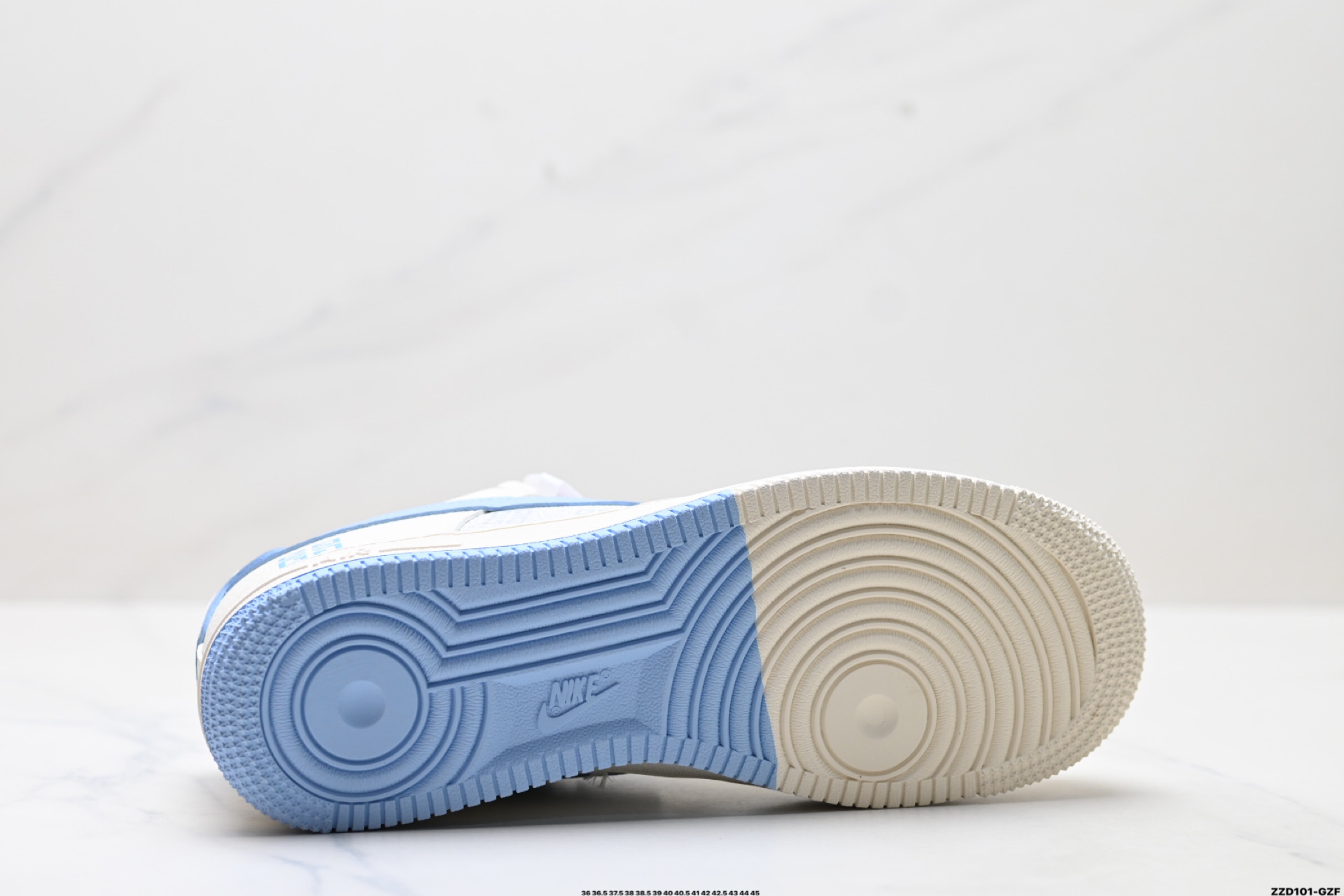 260 NIKE AIR FORCE 1‘07 LV8 HS8068-018