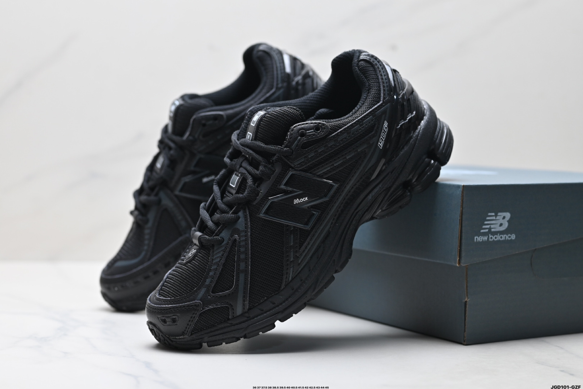 190 New Balance M1906系列 新百伦 复古单品宝藏老爹鞋款 U1906RBB