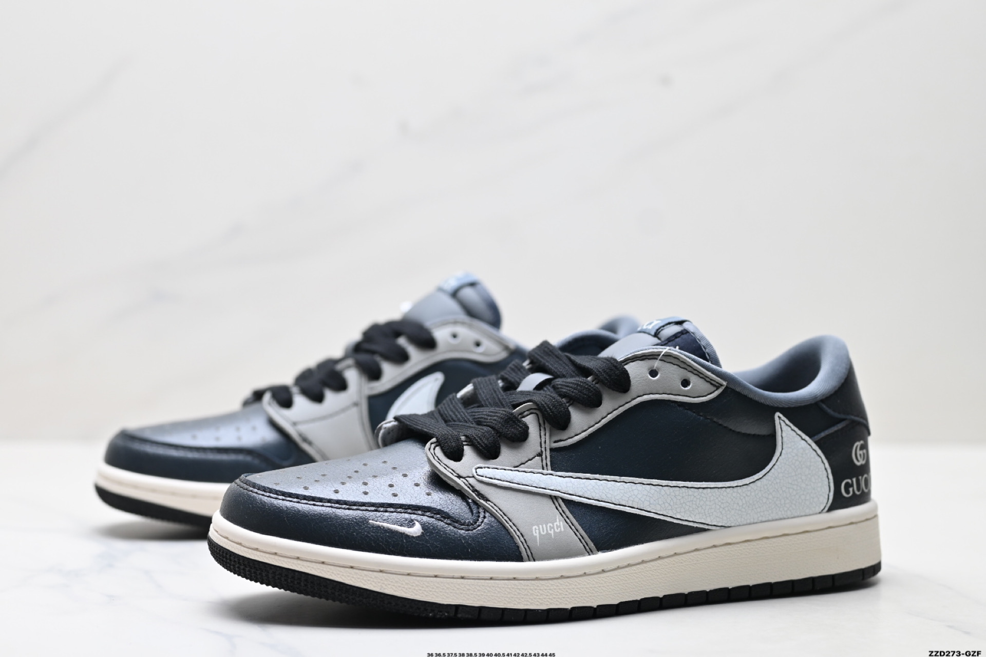 260 Nike Air Jordan 1 x Travis Scott AJ1倒勾 乔一倒钩 ‘DIY’定制 耐克 低帮文化篮球鞋 XD0798-304