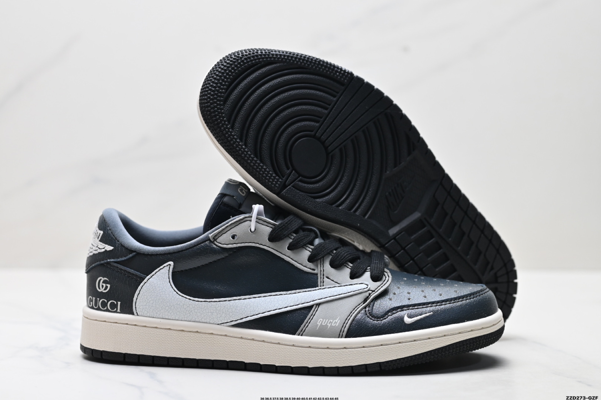 260 Nike Air Jordan 1 x Travis Scott AJ1倒勾 乔一倒钩 ‘DIY’定制 耐克 低帮文化篮球鞋 XD0798-304