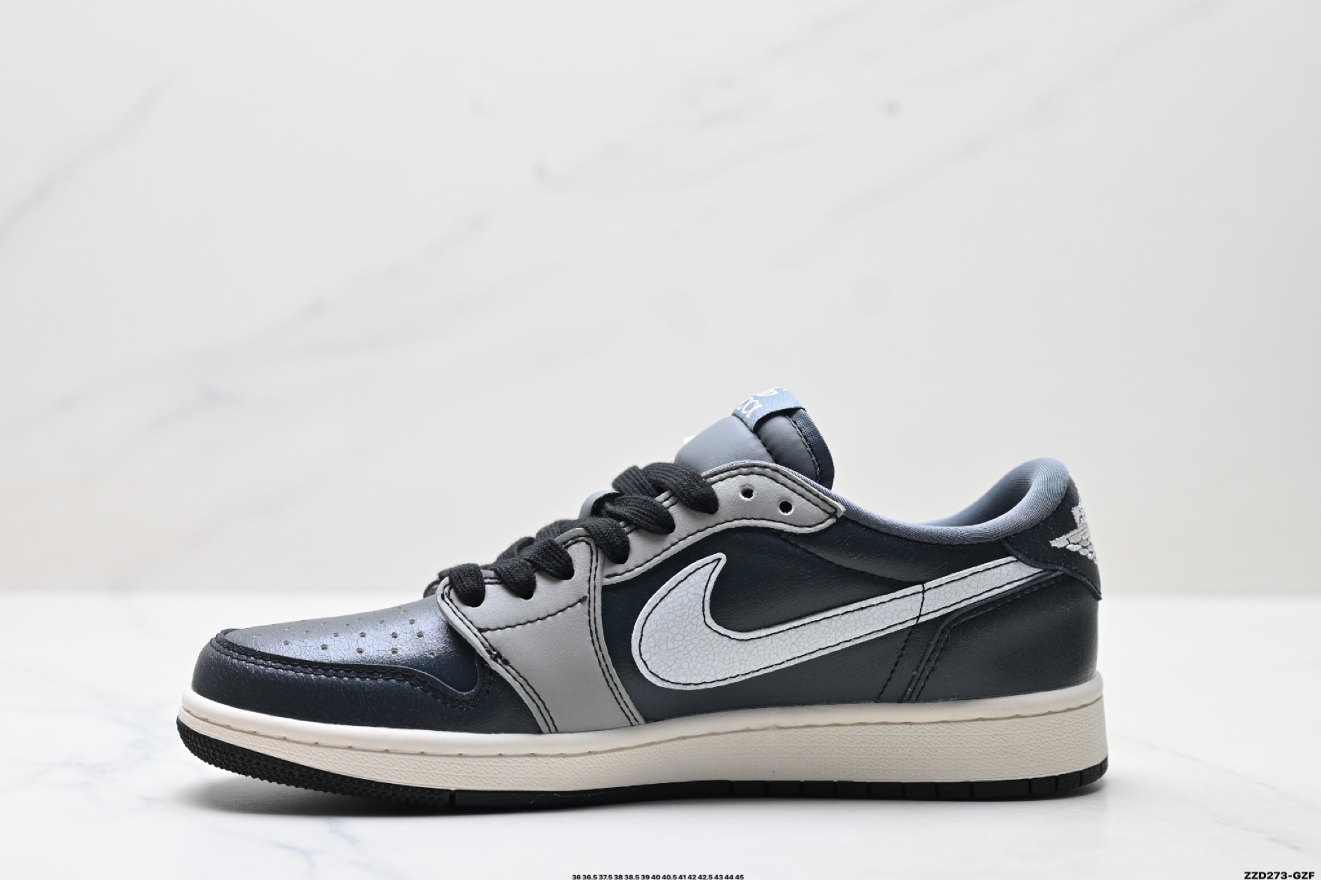 260 Nike Air Jordan 1 x Travis Scott AJ1倒勾 乔一倒钩 ‘DIY’定制 耐克 低帮文化篮球鞋 XD0798-304