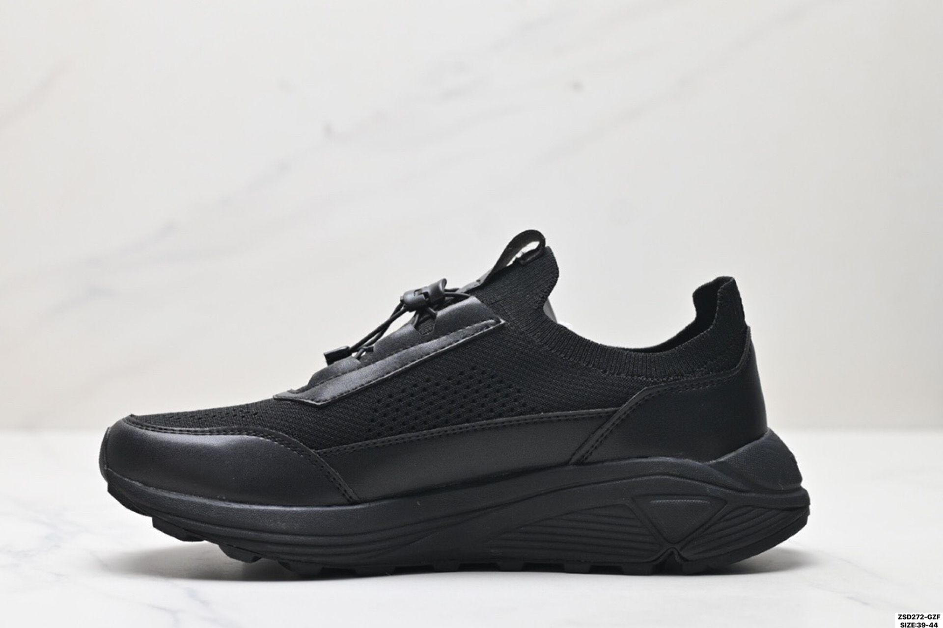 💰320
纯原✅迪桑特 DESCENTE EASE AIR WIREBOA 简约舒适减震回弹 低帮网面透气鞋 
DST佛山大厂出品 99%还原度
独立私模开发 只为真正还原Zp
私人定制原版鞋面 舒适透气更好定型
城市通勤/运动健身/轻户外徒步
黑色系潮鞋还有机能风的设计感
原版开发大底 脚感特别轻盈
Boa旋钮式鞋带 穿脱都很方便
官方货号:D5231RRN22-BK
size:39-44
ID:ZSD272-GZF