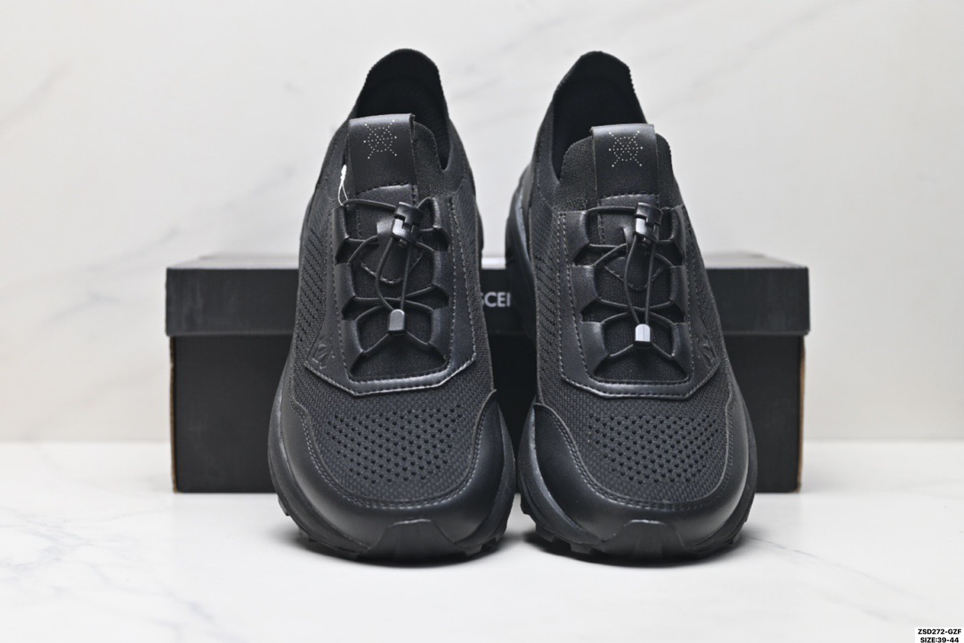 💰320
纯原✅迪桑特 DESCENTE EASE AIR WIREBOA 简约舒适减震回弹 低帮网面透气鞋 
DST佛山大厂出品 99%还原度
独立私模开发 只为真正还原Zp
私人定制原版鞋面 舒适透气更好定型
城市通勤/运动健身/轻户外徒步
黑色系潮鞋还有机能风的设计感
原版开发大底 脚感特别轻盈
Boa旋钮式鞋带 穿脱都很方便
官方货号:D5231RRN22-BK
size:39-44
ID:ZSD272-GZF