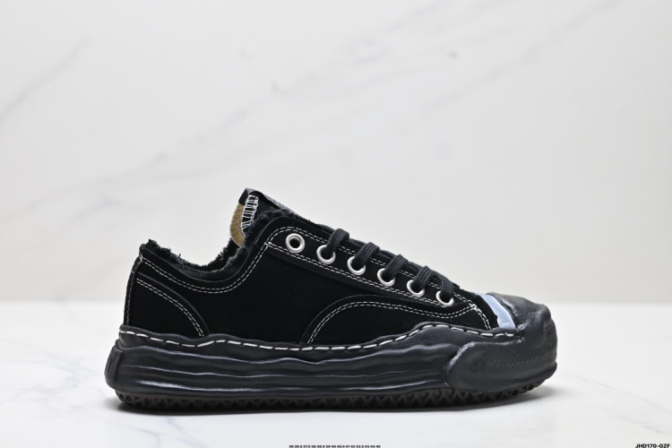 Mihara Yasuhiro Hank Canvas Sneakers - Low Top, Fashionable Design 1 Mihara Yasuhiro Hank Canvas Sneakers – Low Top, Fashionable Design