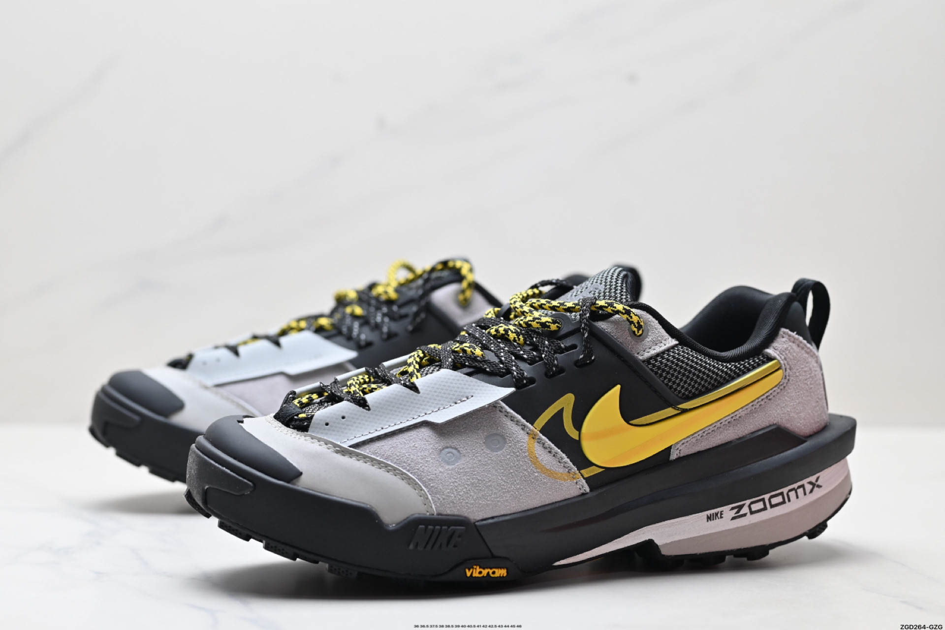 300 Sacai x Nike Zegamadome 联名鞋款 HQ8618-006