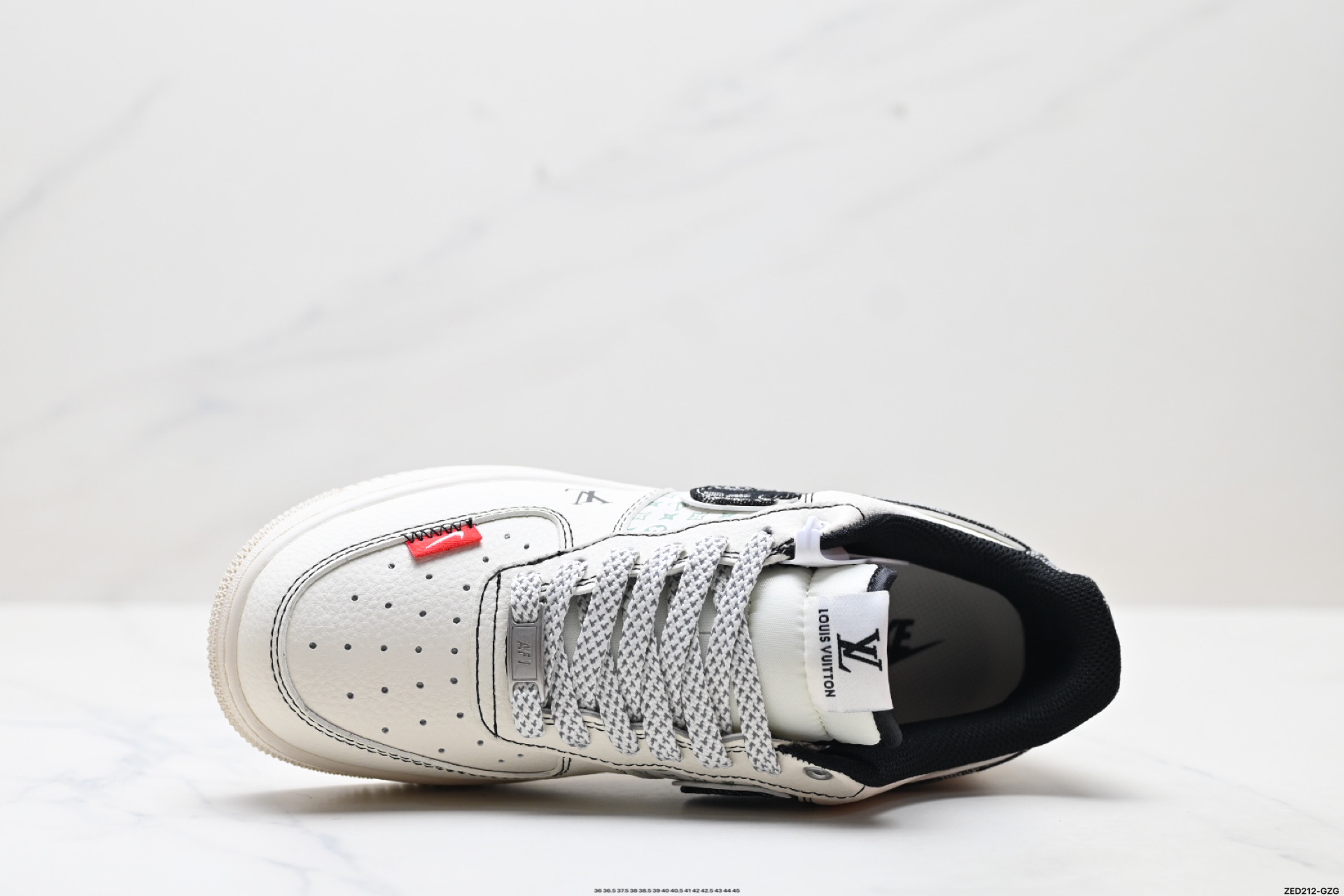 270 NIKE AIR FORCE 1‘07 LV8 YX5066-341