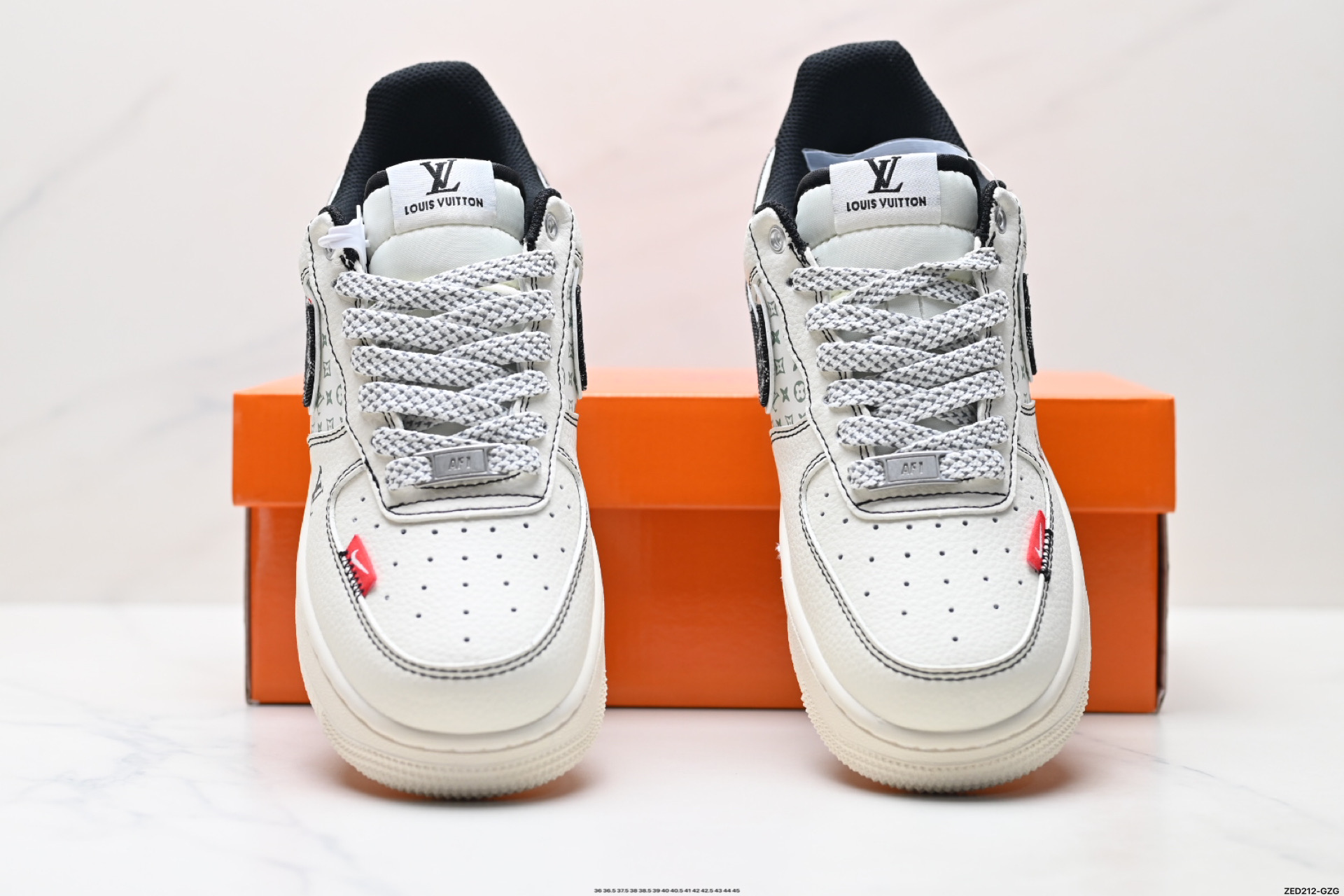 270 NIKE AIR FORCE 1‘07 LV8 YX5066-341