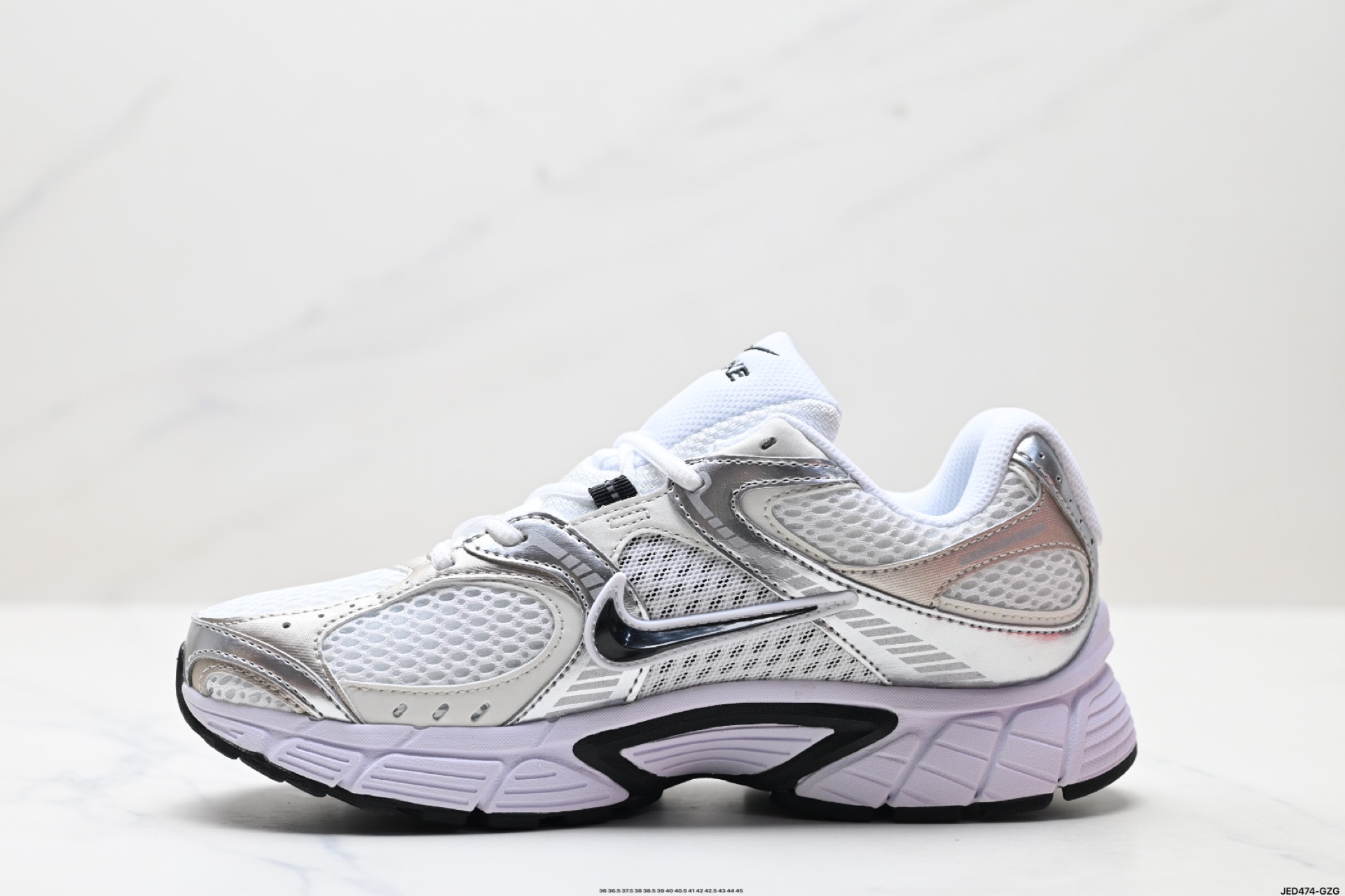 Nike V5 RNR Zapatillas Casuales de Bajo Perfil - Comodidad y Estilo Diario 4 i1750868532036 4673 0 2