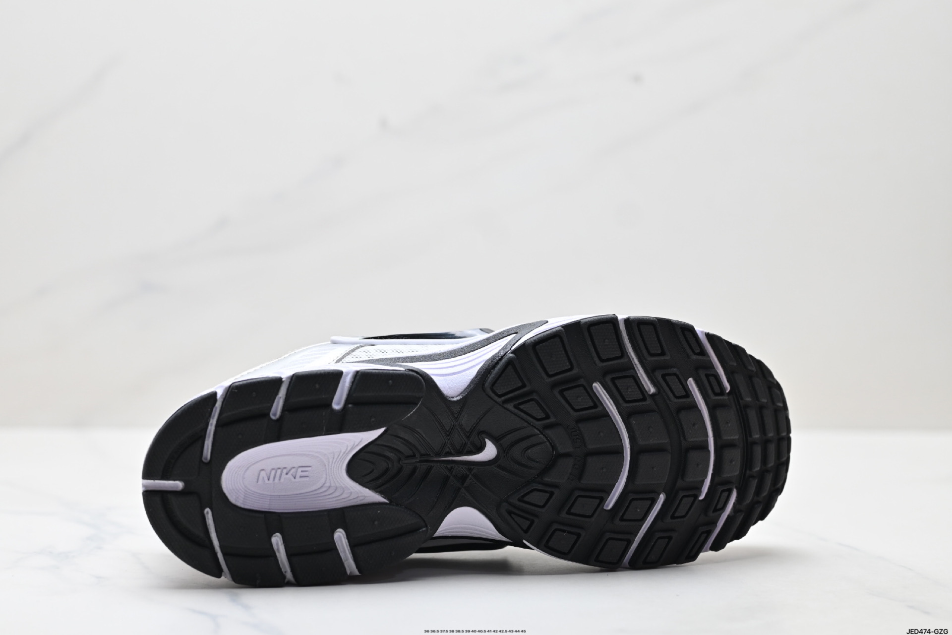Nike V5 RNR Zapatillas Casuales de Bajo Perfil - Comodidad y Estilo Diario 10 i1750868532037 6166 0 8