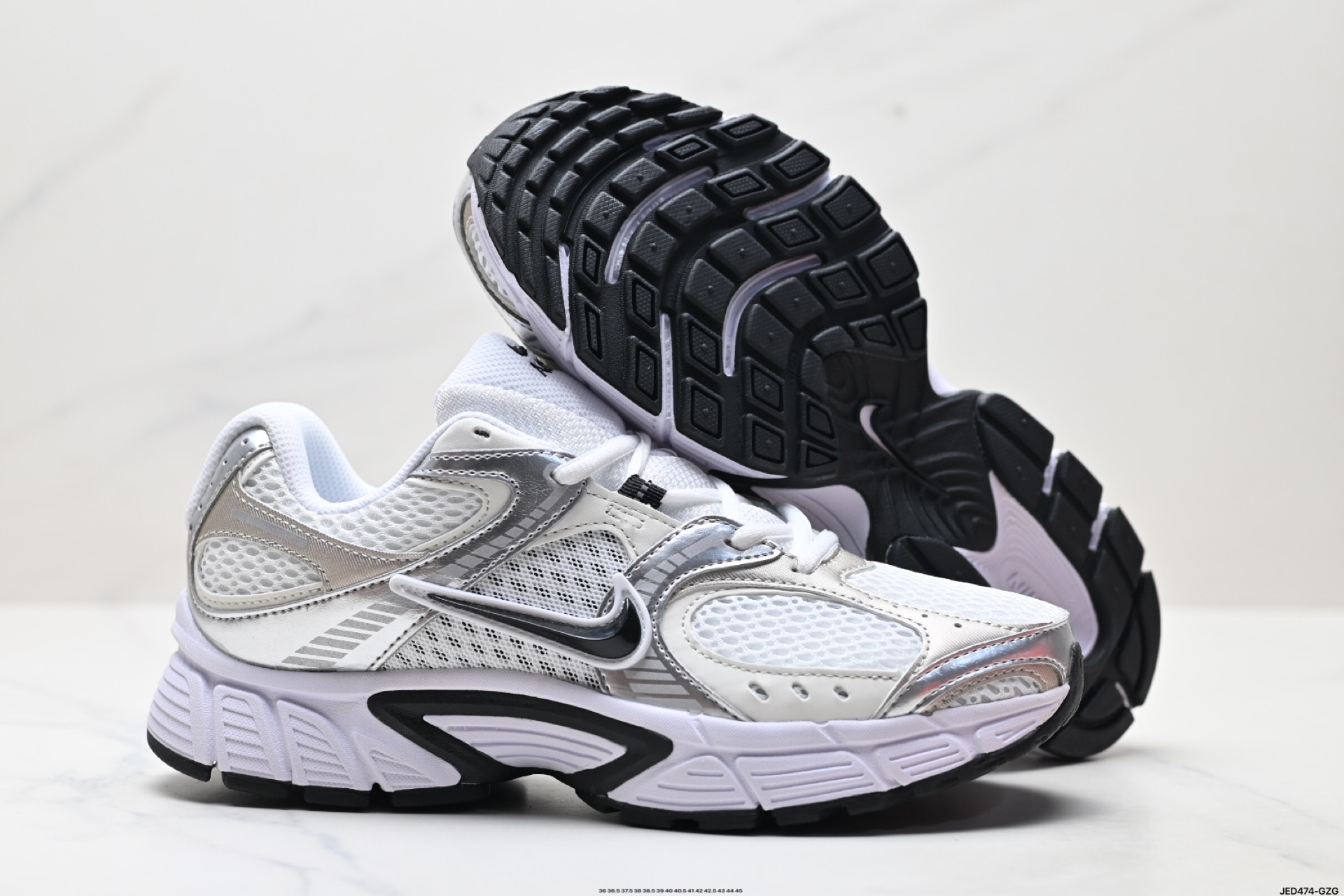 Nike V5 RNR Zapatillas Casuales de Bajo Perfil - Comodidad y Estilo Diario 6 i1750868533100 2076 0 4