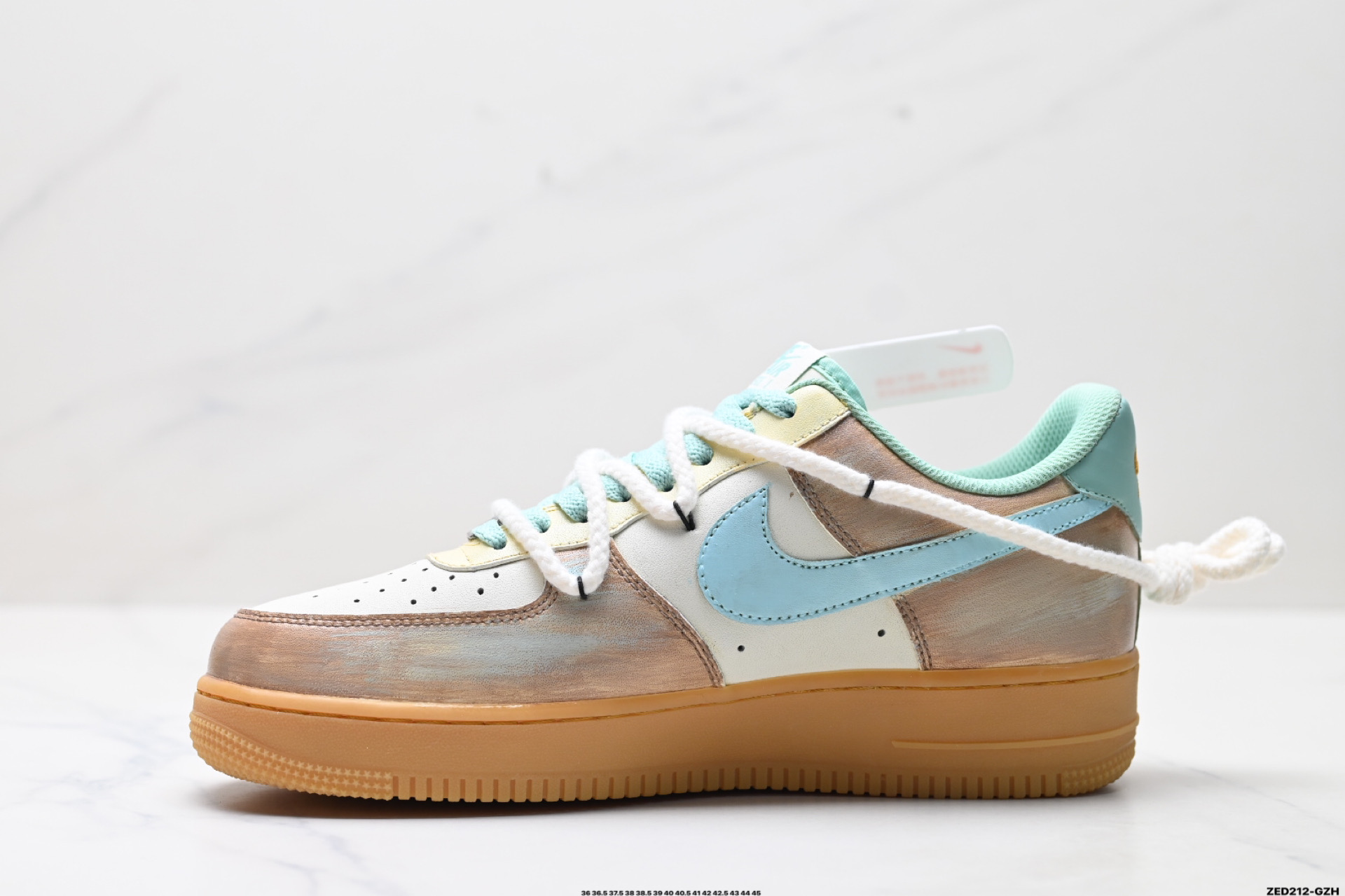 270 NIKE AIR FORCE 1‘07 LV8 XC2351-505