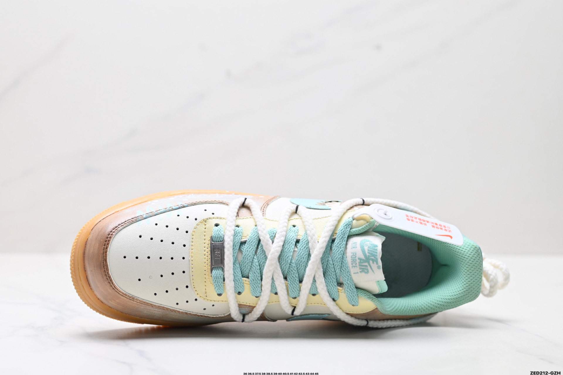 270 NIKE AIR FORCE 1‘07 LV8 XC2351-505