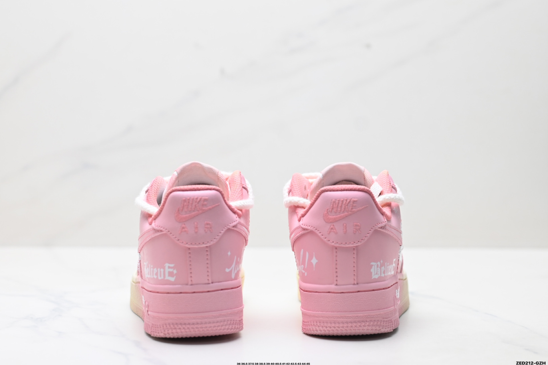 270 NIKE AIR FORCE 1‘07 LV8 QR2032-520