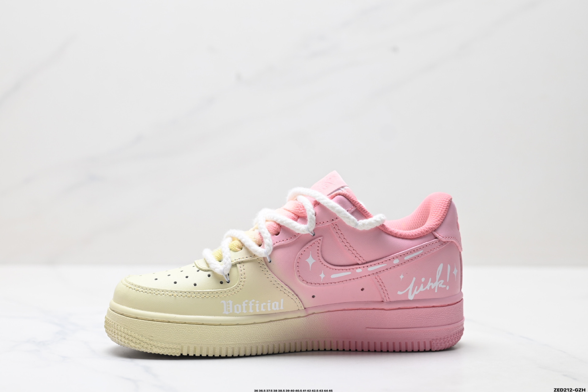 270 NIKE AIR FORCE 1‘07 LV8 QR2032-520