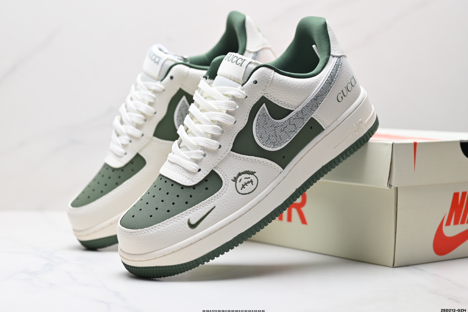 270 NIKE AIR FORCE 1‘07 LV8 KK1988-095