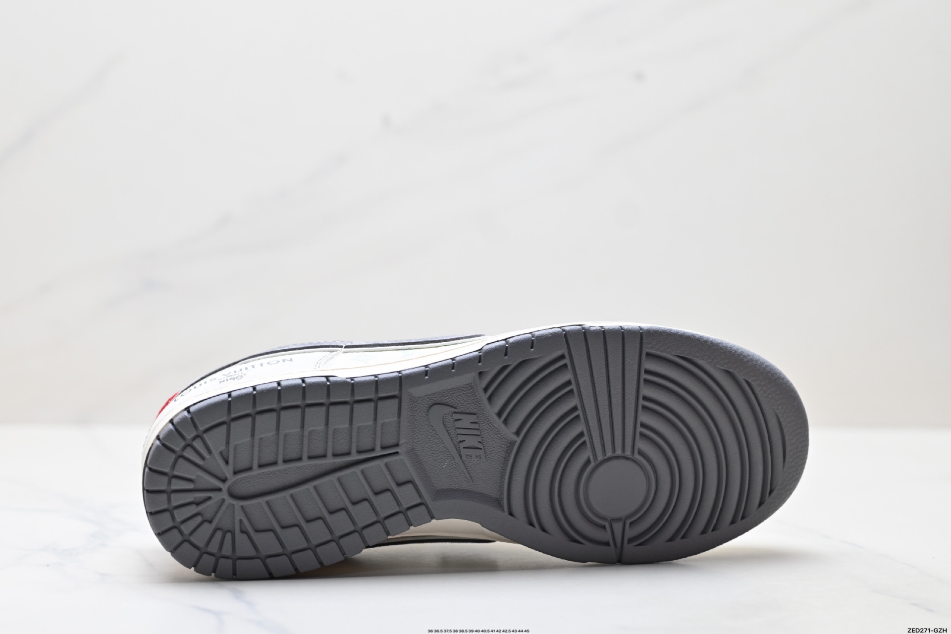 270 Nike Dunk Low Retro ‘DIY高端定制’耐克 低帮休闲运动板鞋 YX5066-360