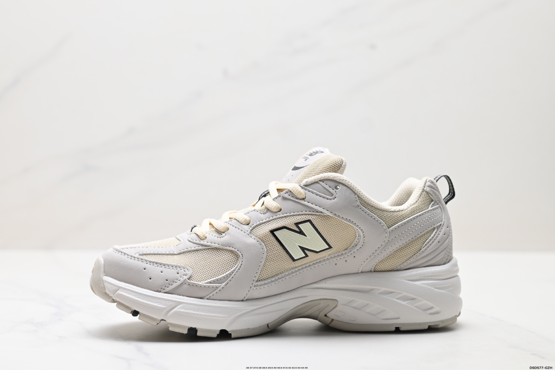 New Balance 530: Zapatillas Retro para un Estilo Moderno y Confort Duradero 4 i1750955885689 7833 0 2