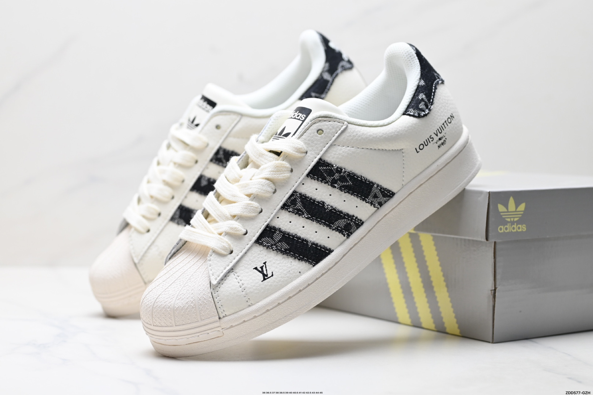 240 Adidas Originals Superstar 阿迪达斯 三叶草 贝壳头’DIY’系列低帮经典百搭休闲运动板鞋 SD6820