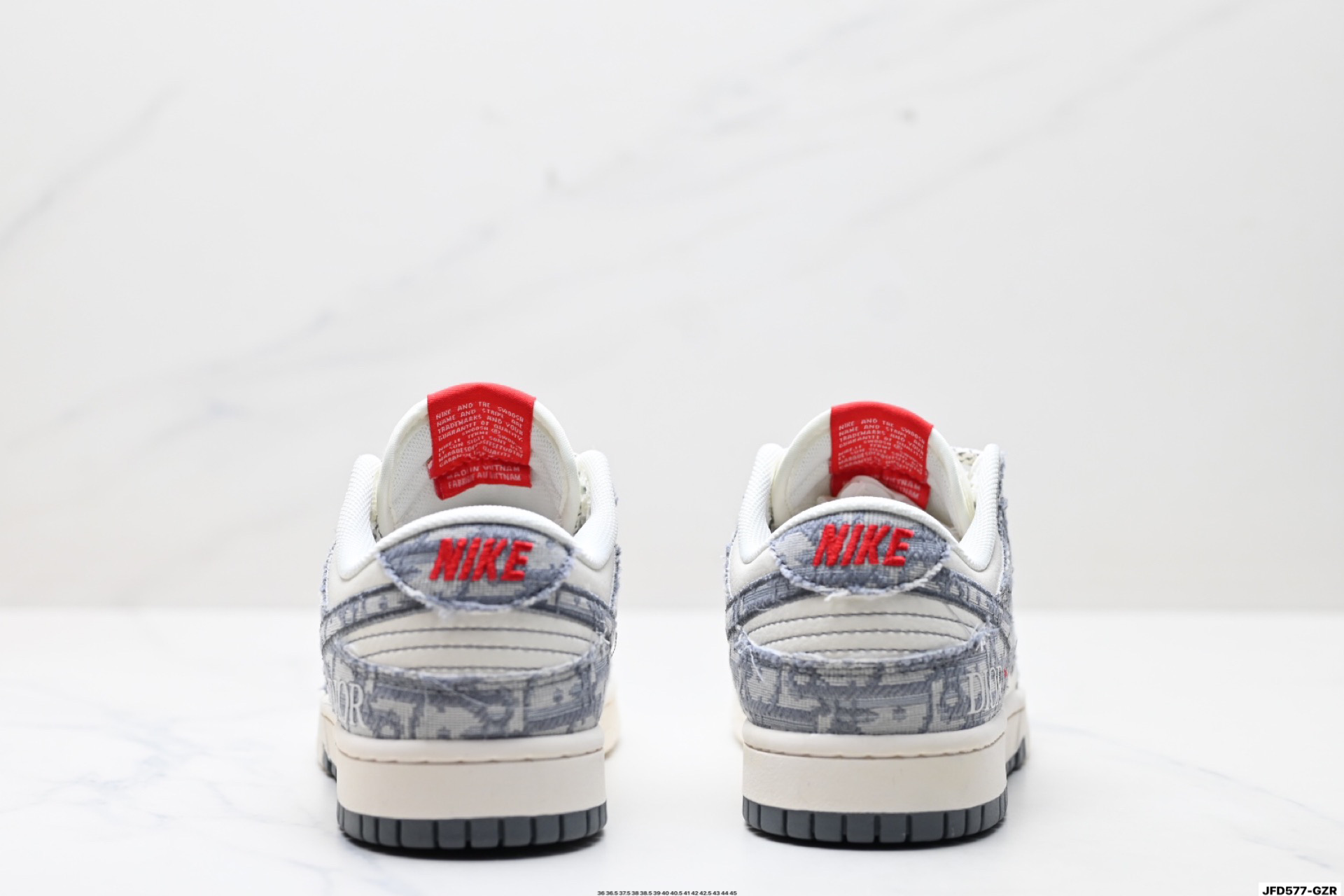 Nike Dunk Low Retro Dior: Estilo y Comodidad en Cada Paso 7 i1751124088290 2782 0 5