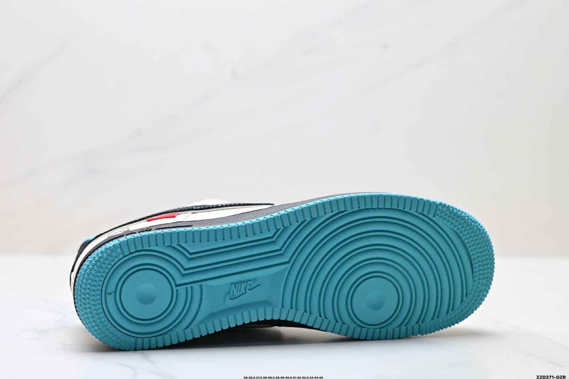 260 NIKE AIR FORCE 1‘07 LV8 QW5836-003