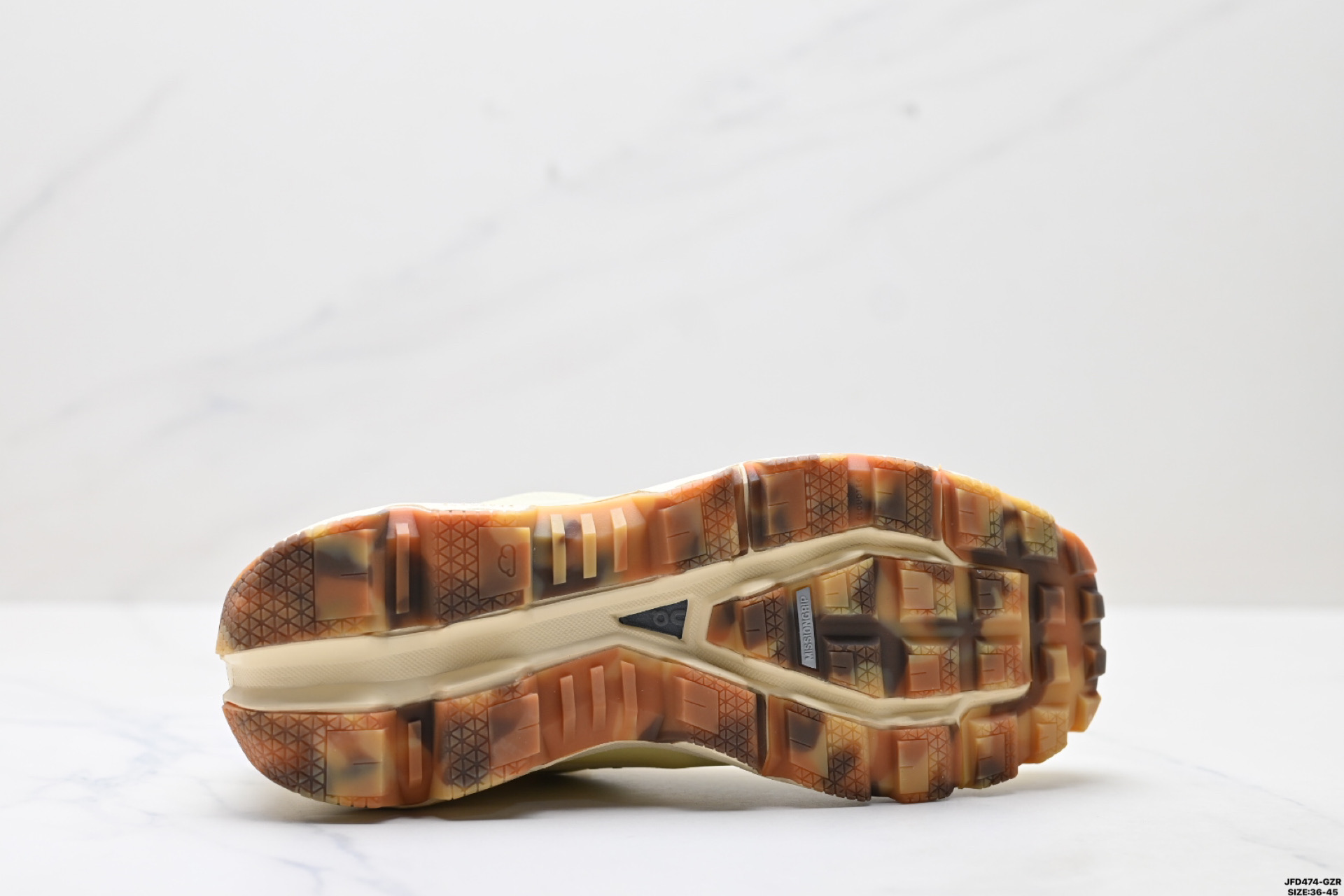 180 On昂跑 Cloudventure LOEWE 2系列低帮轻量舒适多功能休闲运动鞋