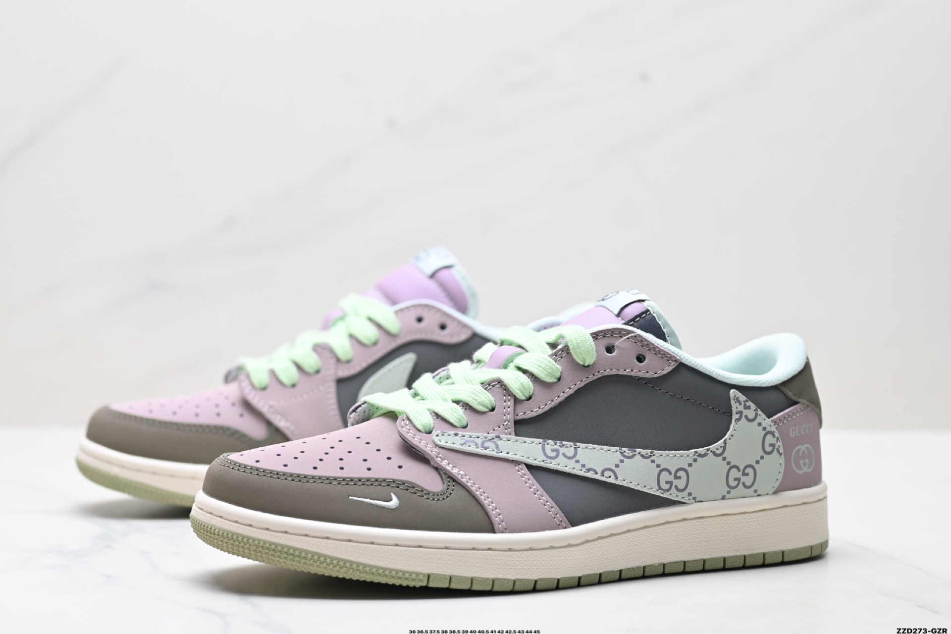 260 Nike Air Jordan 1 x Travis Scott AJ1倒勾 乔一倒钩 ‘DIY’定制 耐克 低帮文化篮球鞋 XD0798-305