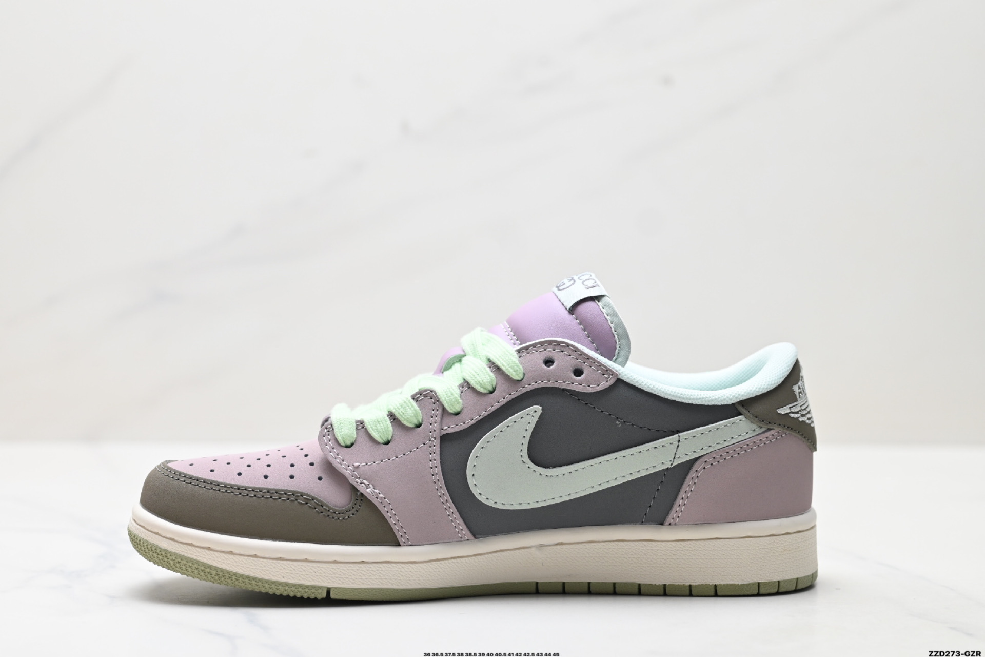 260 Nike Air Jordan 1 x Travis Scott AJ1倒勾 乔一倒钩 ‘DIY’定制 耐克 低帮文化篮球鞋 XD0798-305