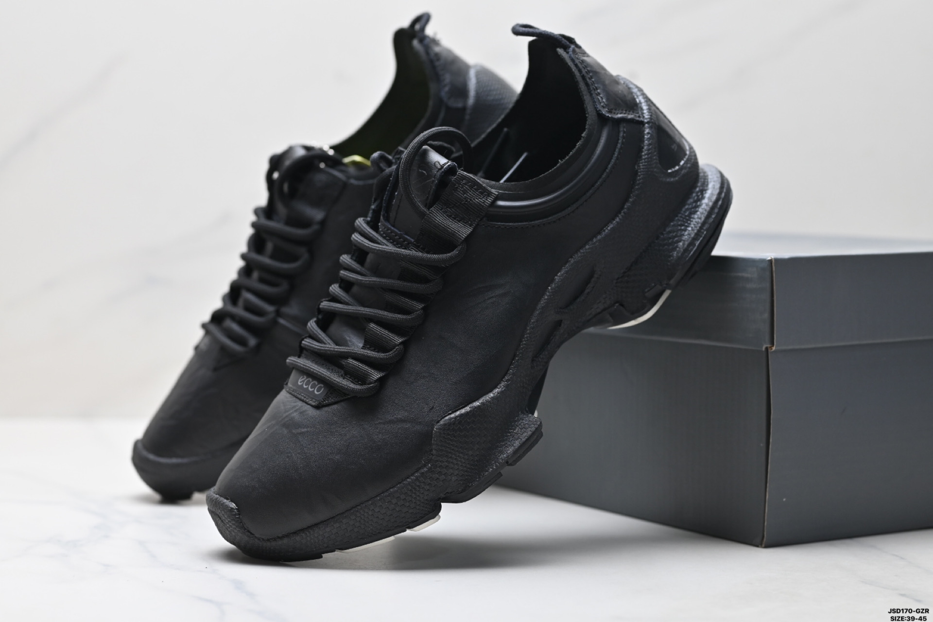 210 Ecco爱步 BIOM C M系列 牛皮 简约舒适 低帮 登山鞋