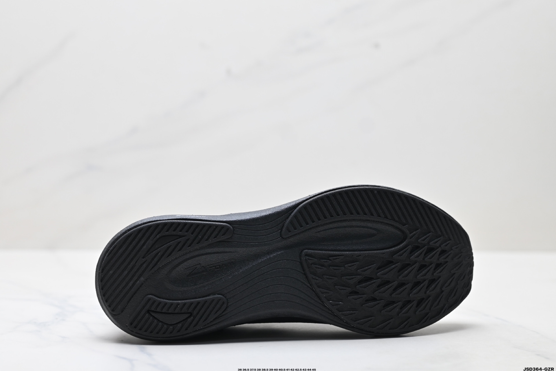 210 迪桑特DESCENTE RUN STEP 舒适百搭减震耐磨轻便 低帮 休闲训练长跑城市通勤跑步鞋 SQ113RRN14