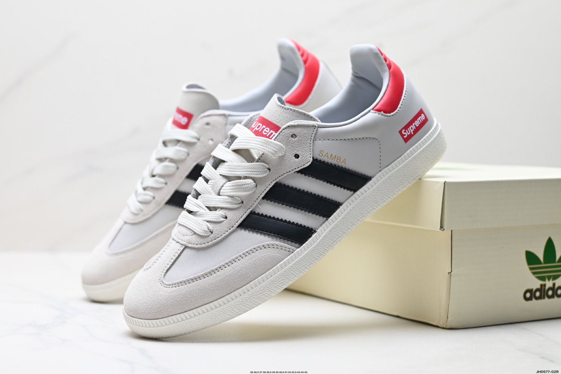 200 Adidas Originals Samba OG ‘DIY’桑巴舞系列 阿迪达斯 三叶草绅士德训足球风百搭低帮休闲运动板鞋 GJ75814