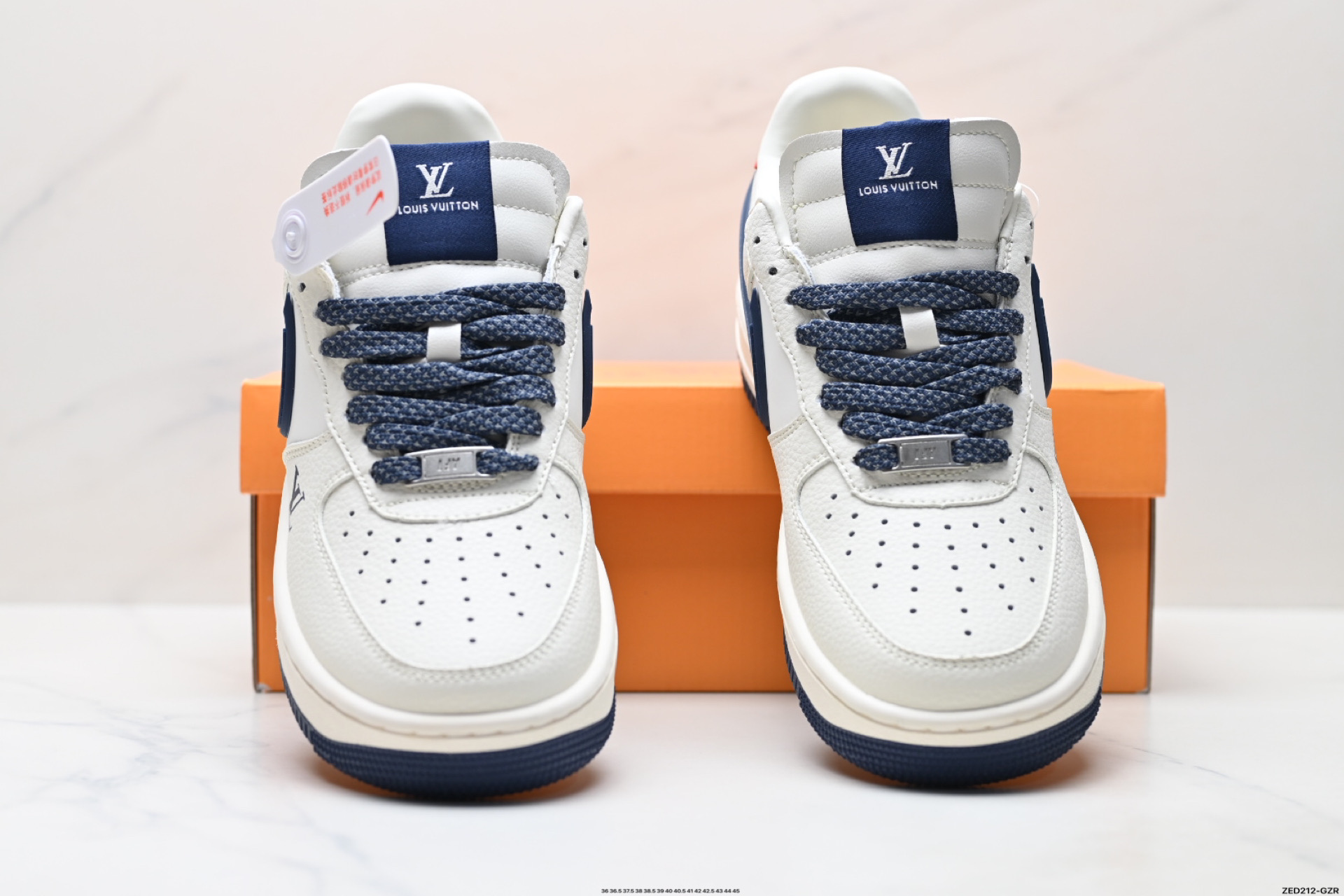 270 NIKE AIR FORCE 1 LOW SP XS3464-575