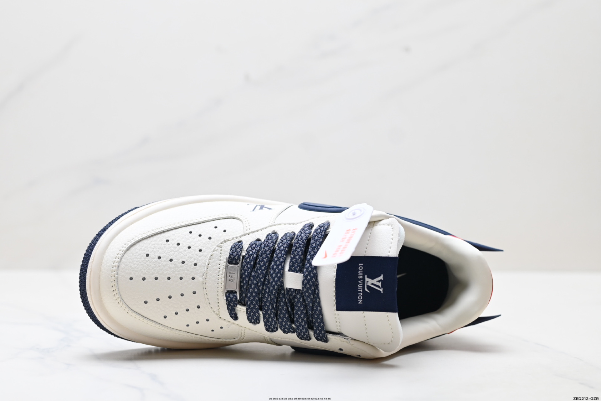 270 NIKE AIR FORCE 1 LOW SP XS3464-575