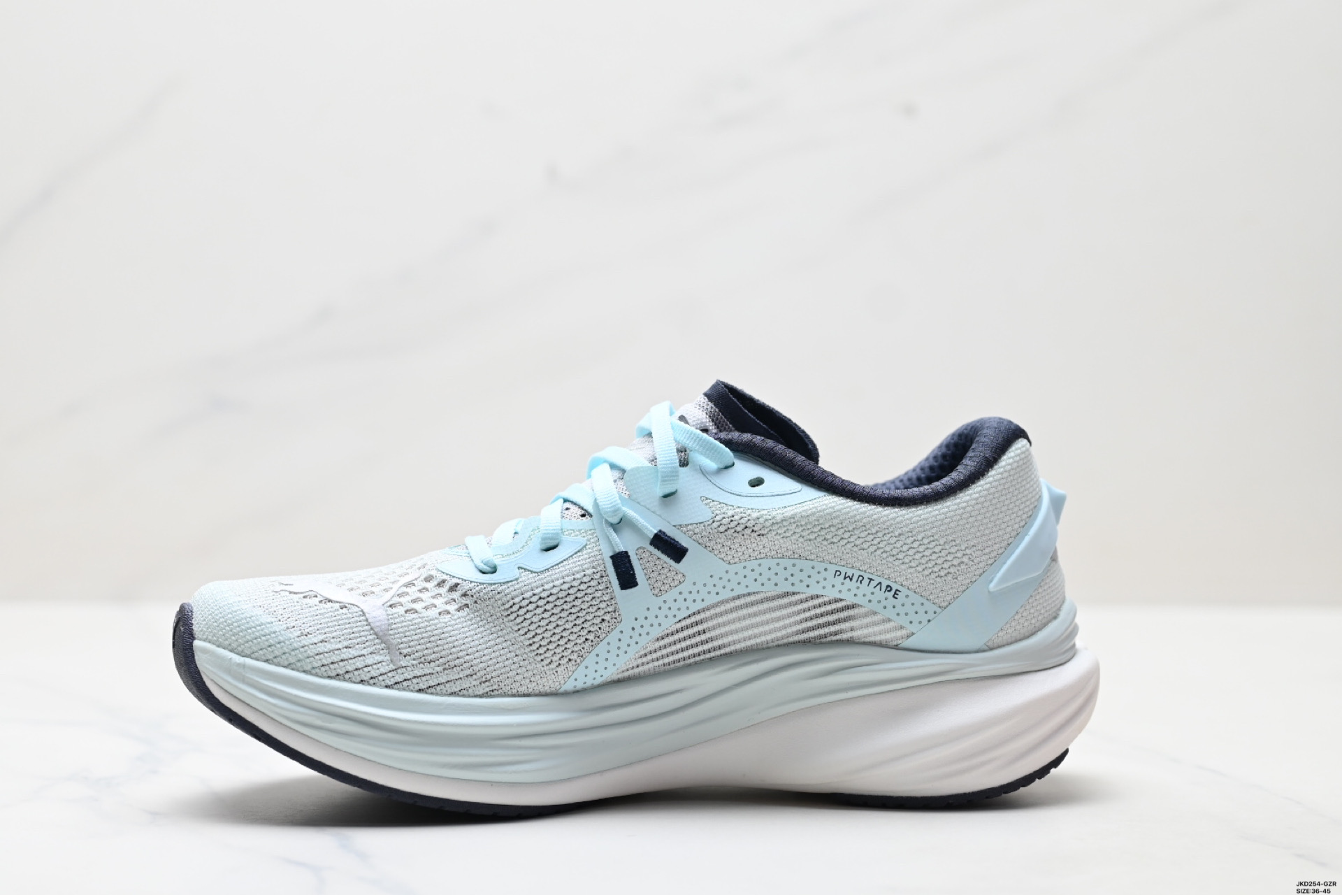 Puma Deviate Nitro 3: Zapatillas de Running con Amortiguación y Diseño Transpirable 4 i1751129727694 1856 0 2