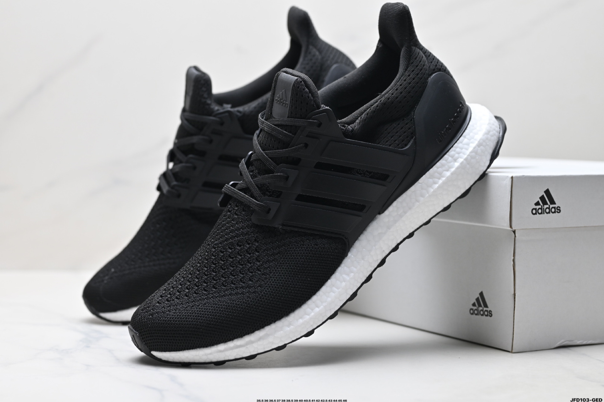 180 Adidas Ultraboost 1.0 阿迪达斯 耐磨缓震休闲运动跑鞋 HQ4199